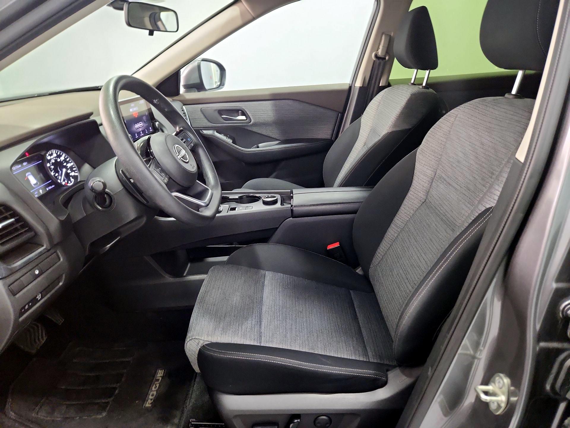 Thumbnail: 2023 Nissan Rogue - 11