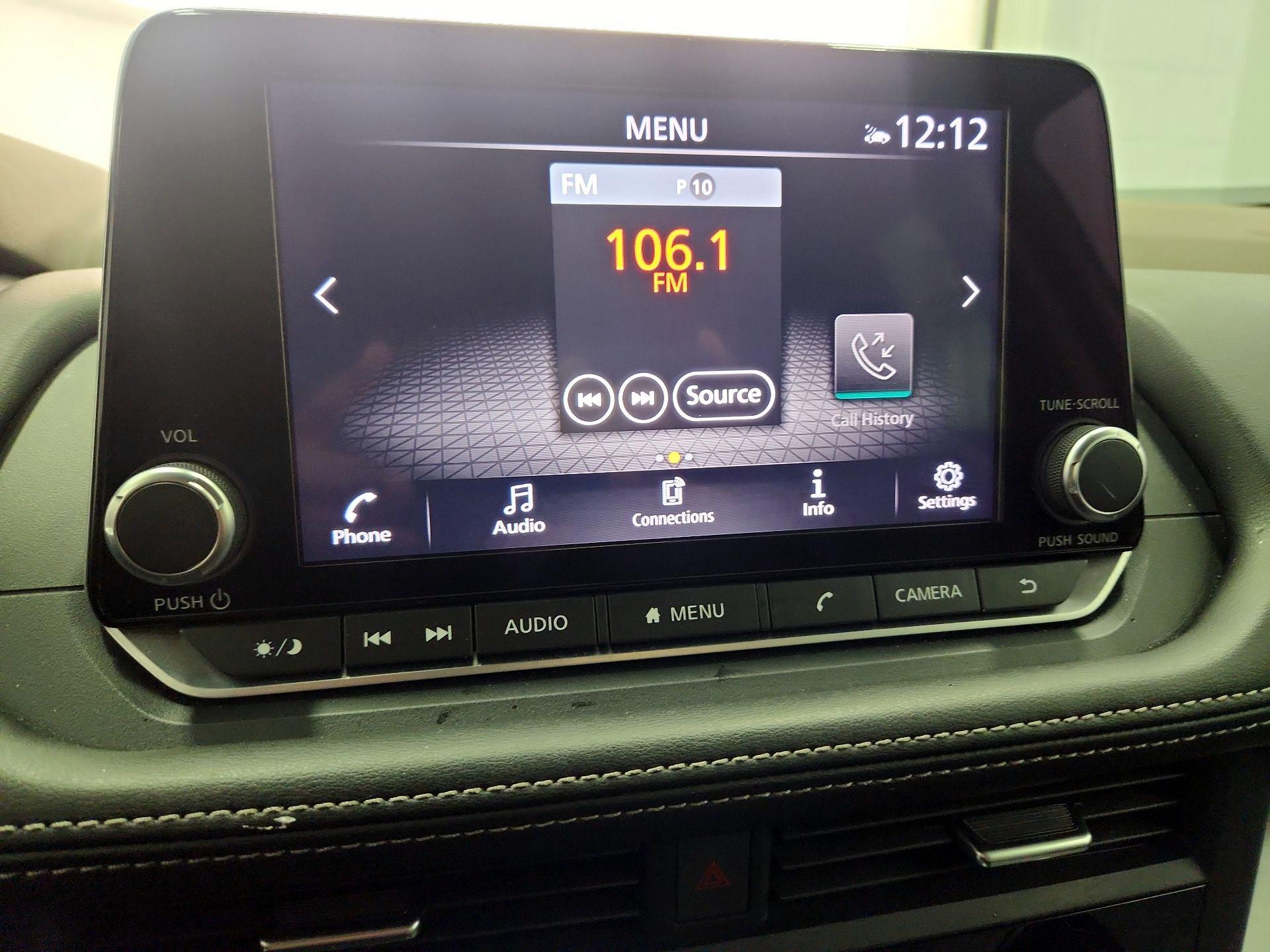 Thumbnail: 2023 Nissan Rogue - 15