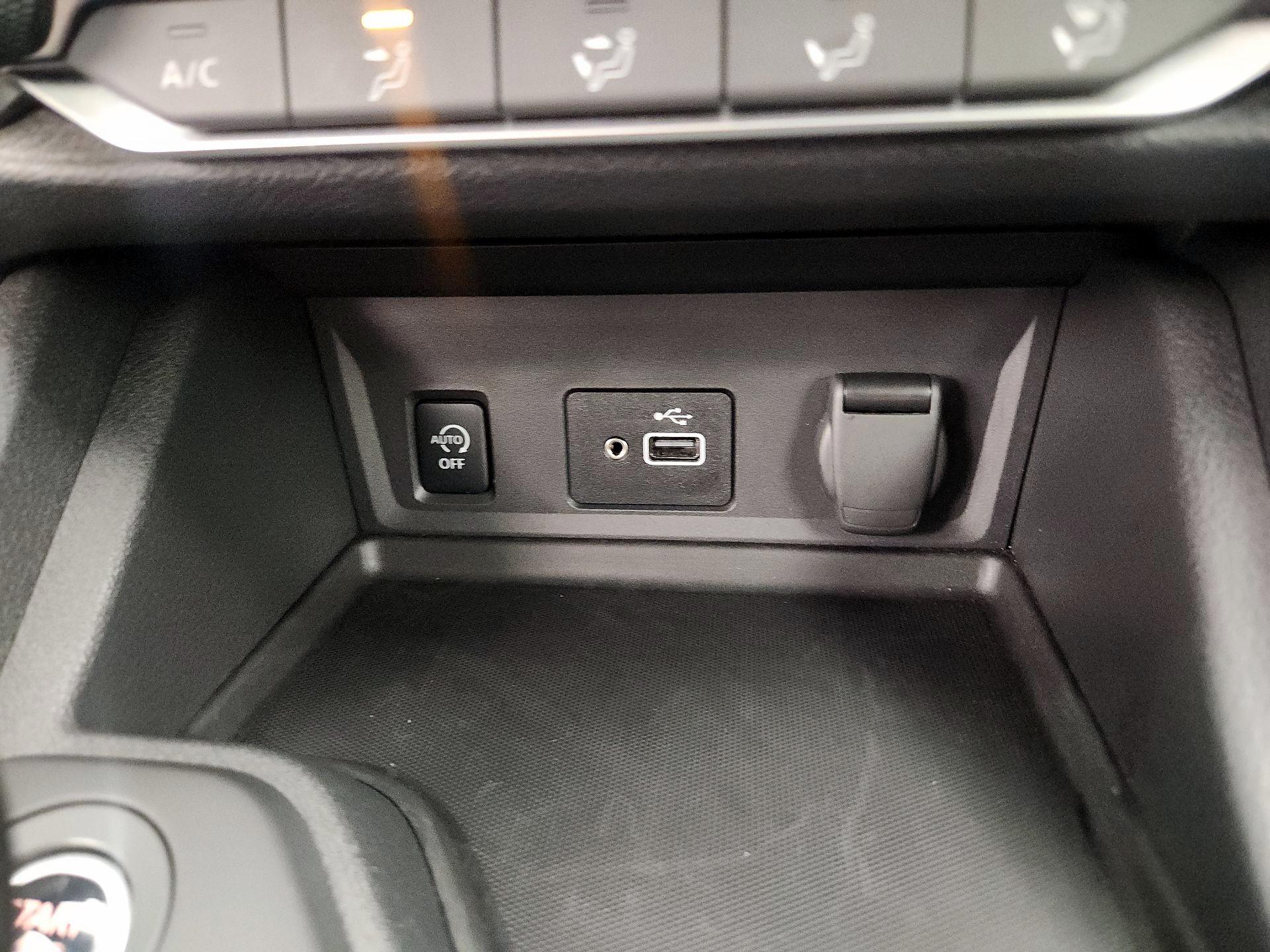 Thumbnail: 2024 Nissan Sentra - 18