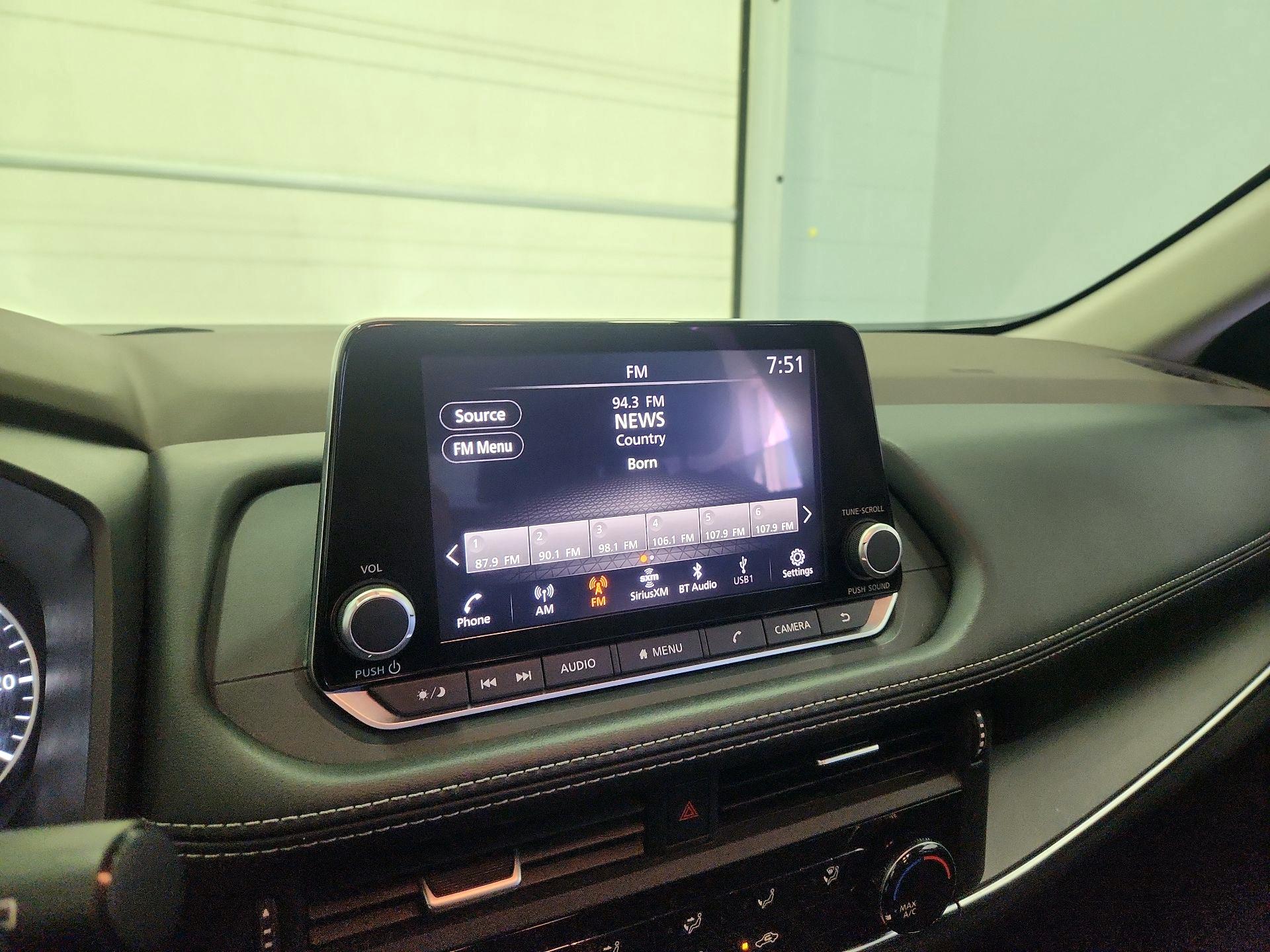 Thumbnail: 2023 Nissan Rogue - 15