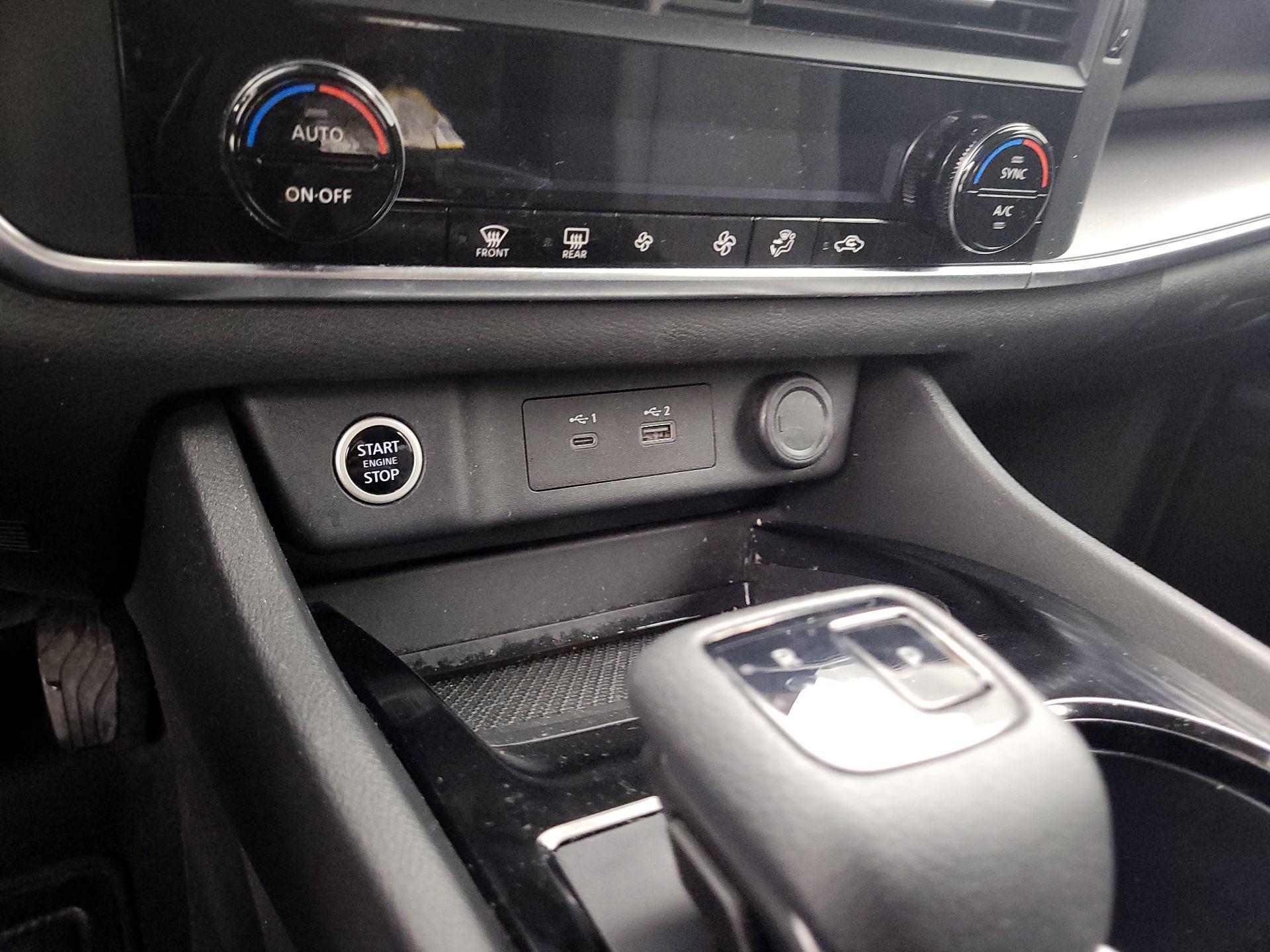 Thumbnail: 2023 Nissan Rogue - 18