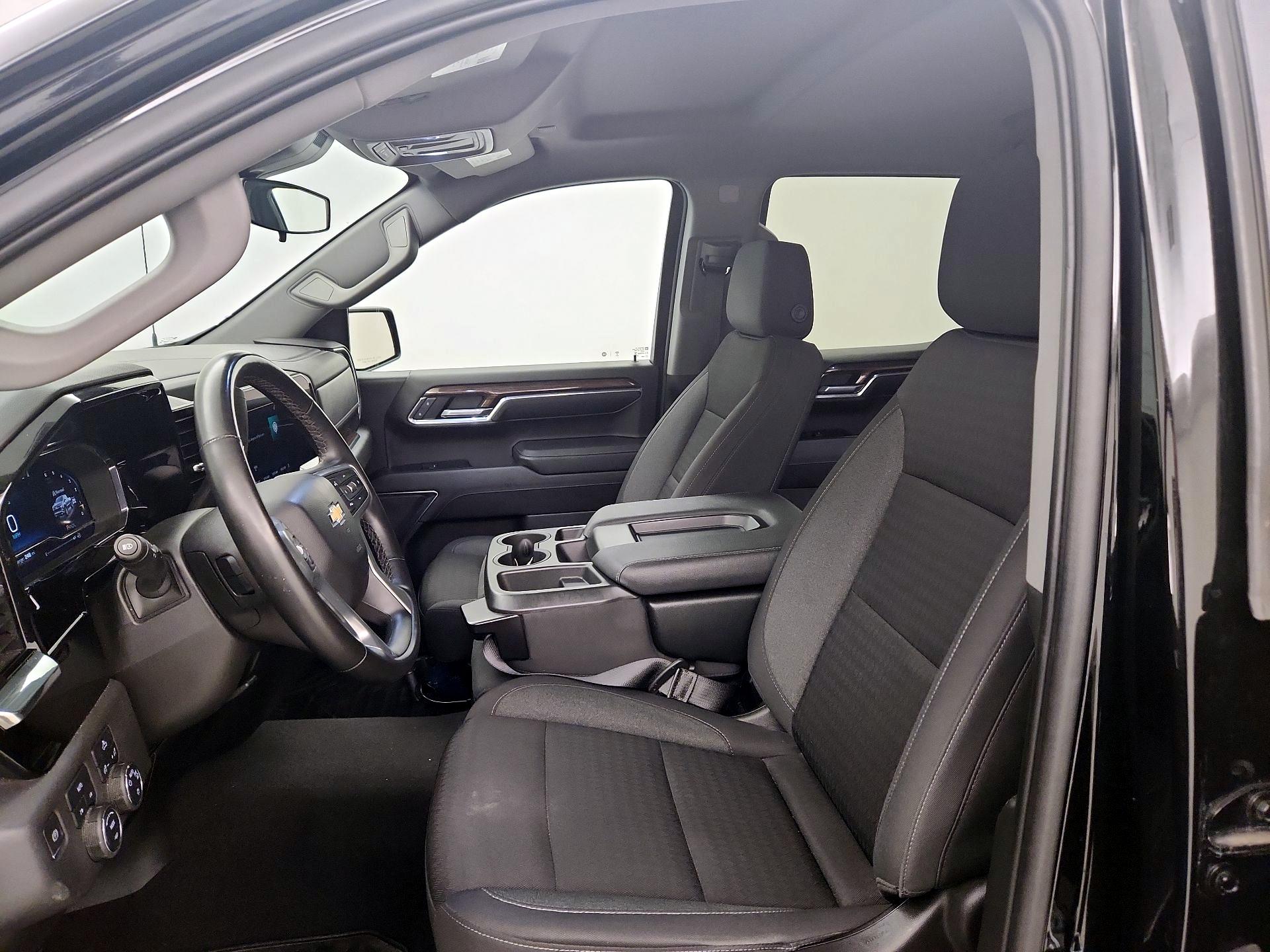 Thumbnail: 2023 Chevrolet Silverado 1500 - 11