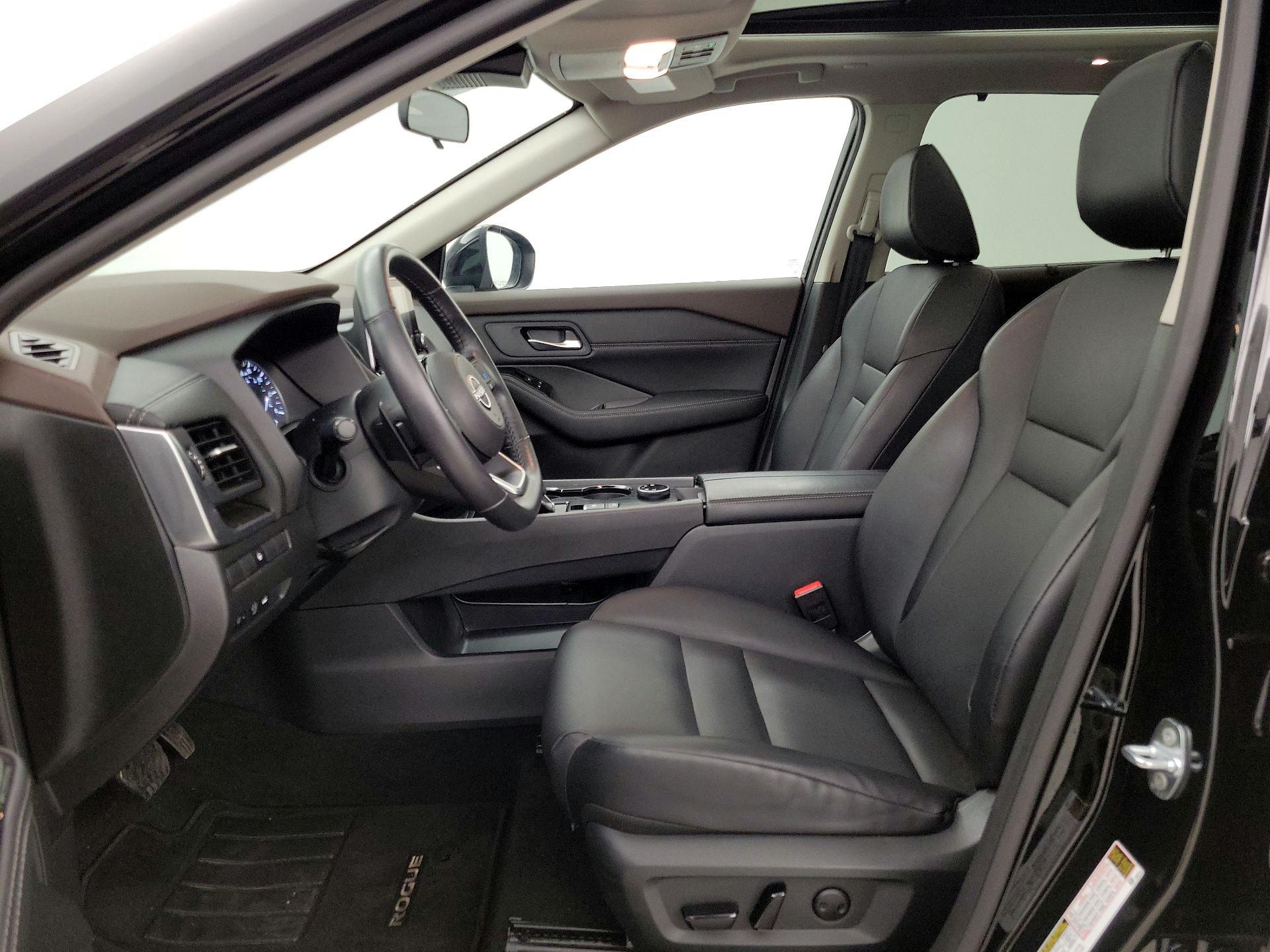 Thumbnail: 2023 Nissan Rogue - 11