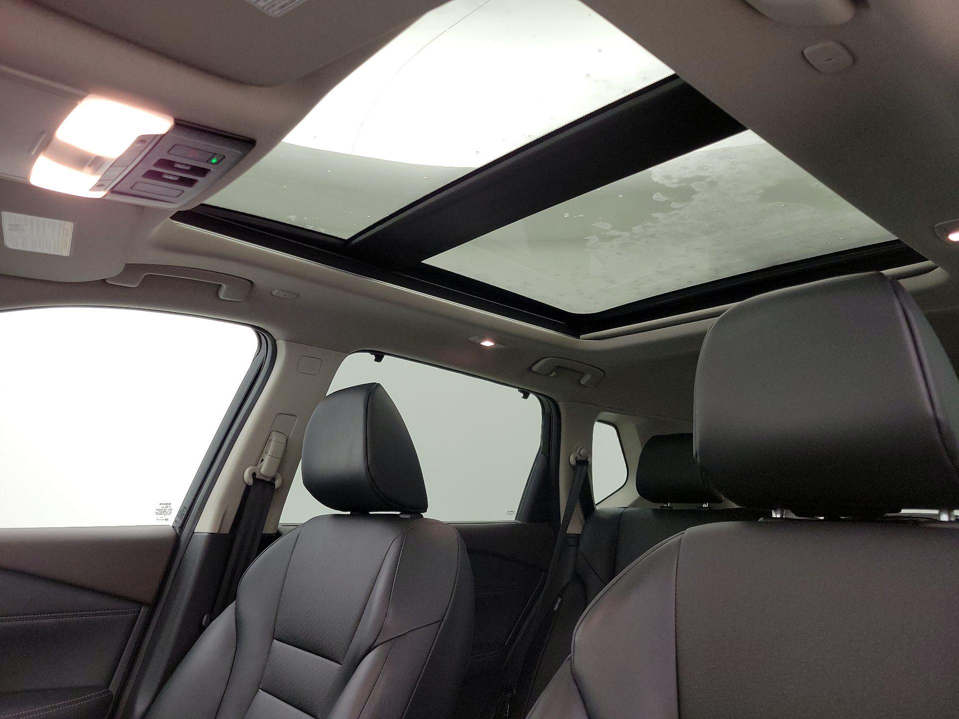 Thumbnail: 2023 Nissan Rogue - 19