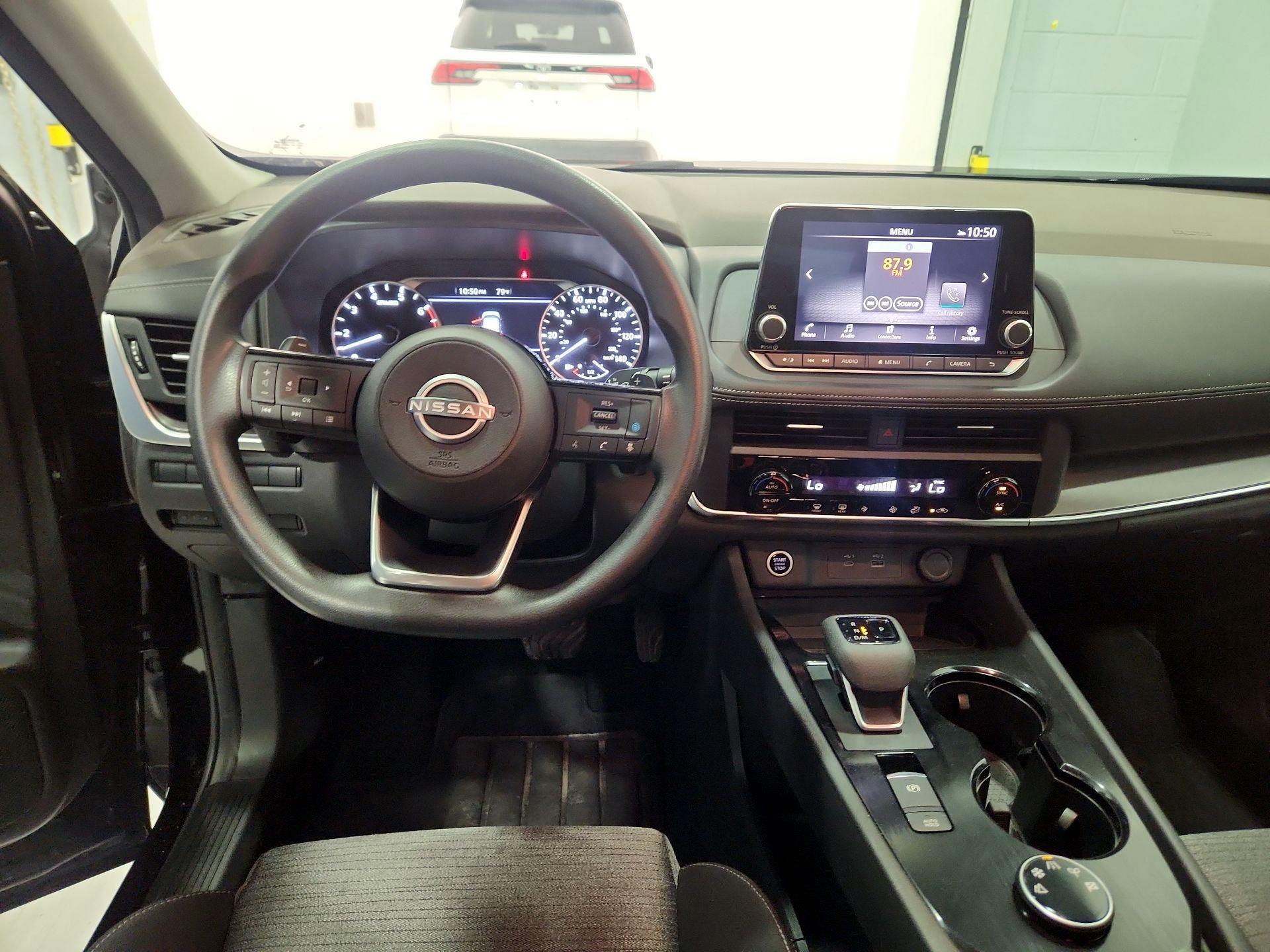 Thumbnail: 2023 Nissan Rogue - 9