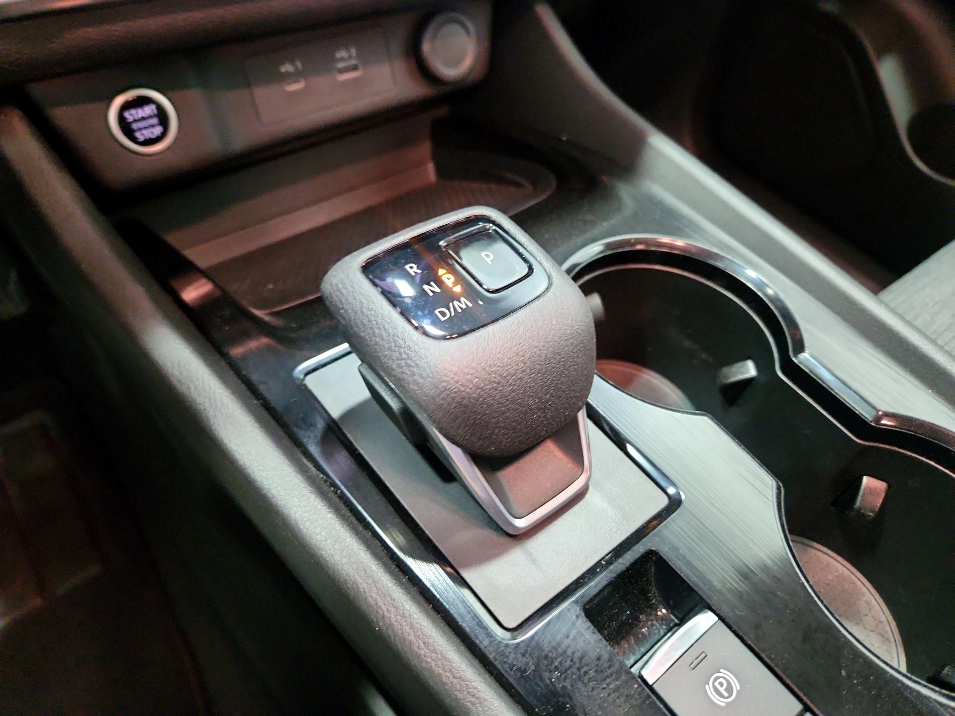 Thumbnail: 2023 Nissan Rogue - 17