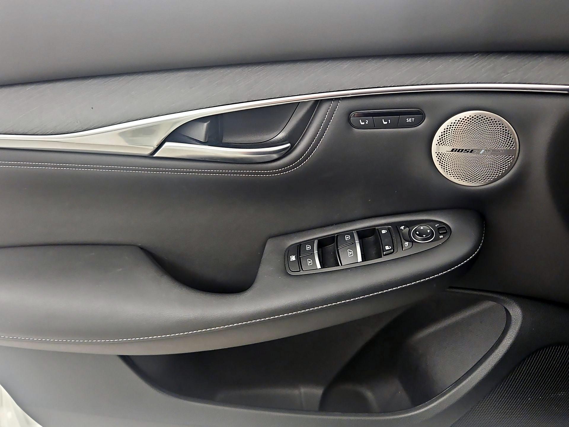 Thumbnail: 2023 INFINITI QX55 - 12