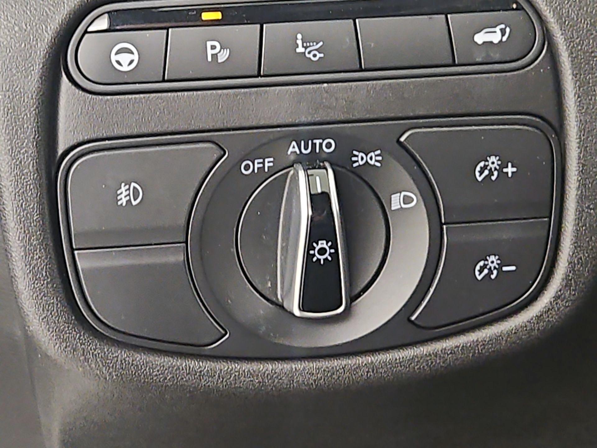 Thumbnail: 2023 INFINITI QX55 - 13