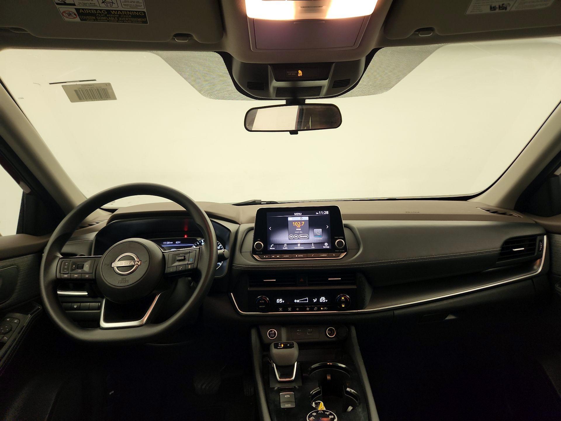 Thumbnail: 2023 Nissan Rogue - 8