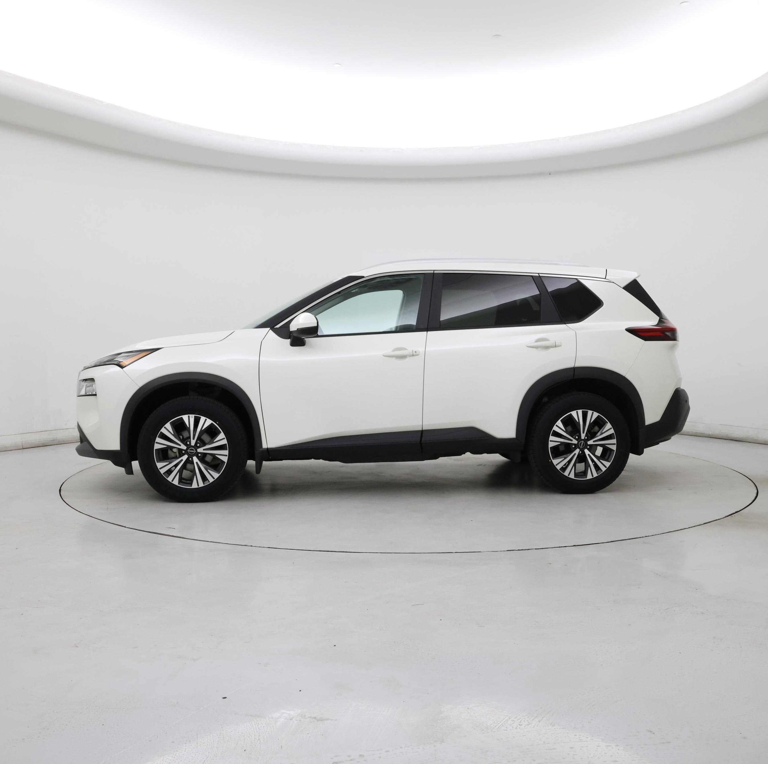 Thumbnail: 2023 Nissan Rogue - 3