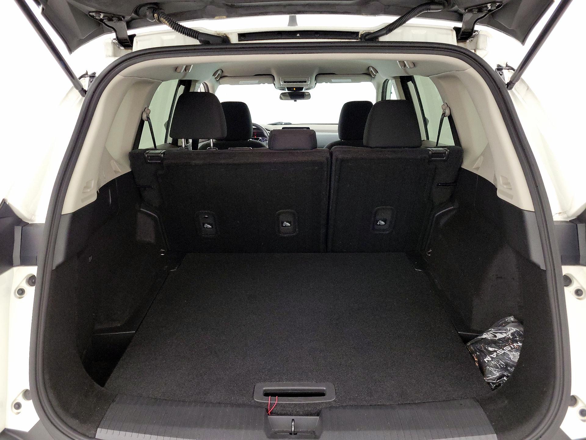 Thumbnail: 2023 Nissan Rogue - 20