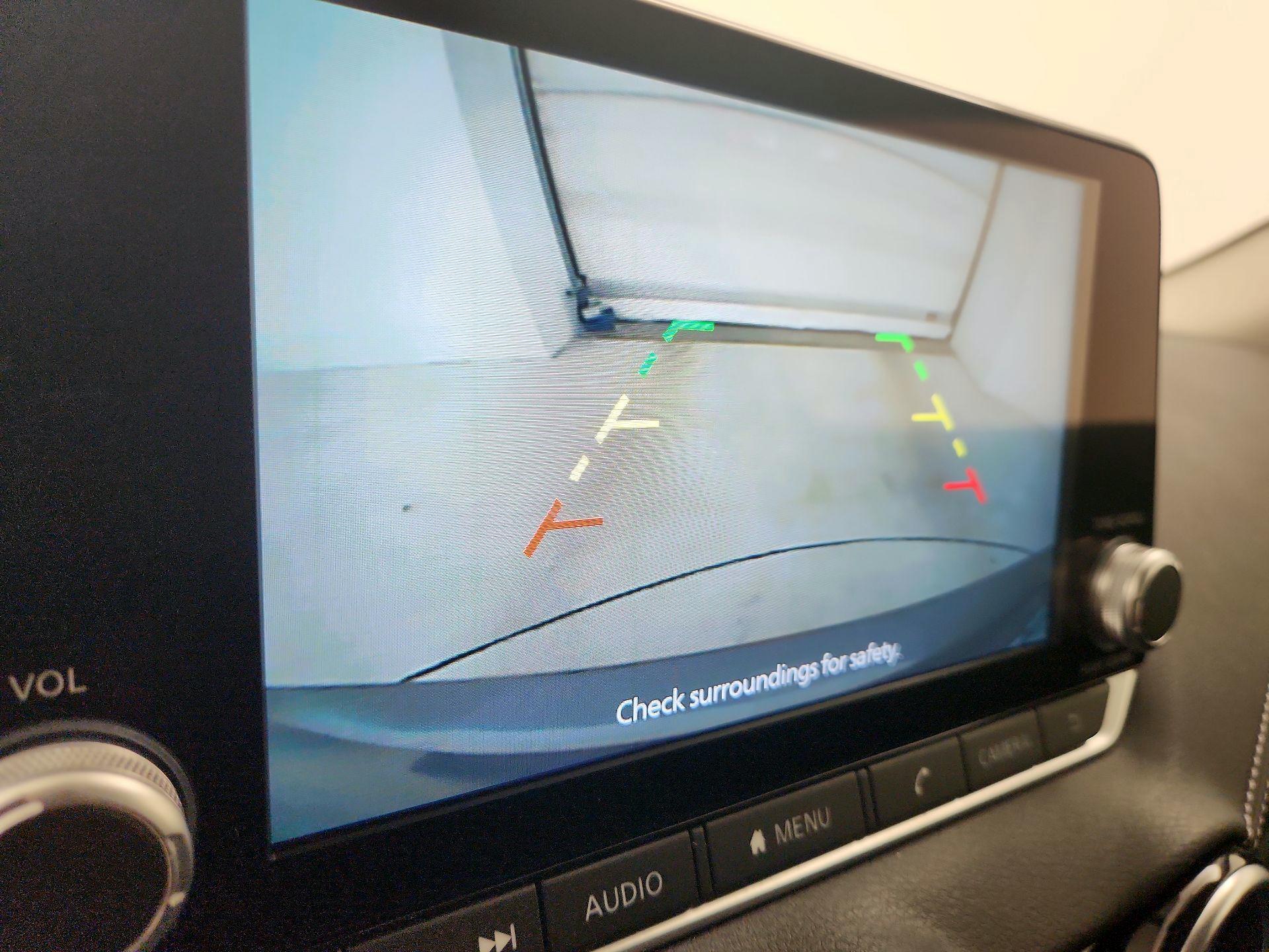 Thumbnail: 2022 Nissan Sentra - 12