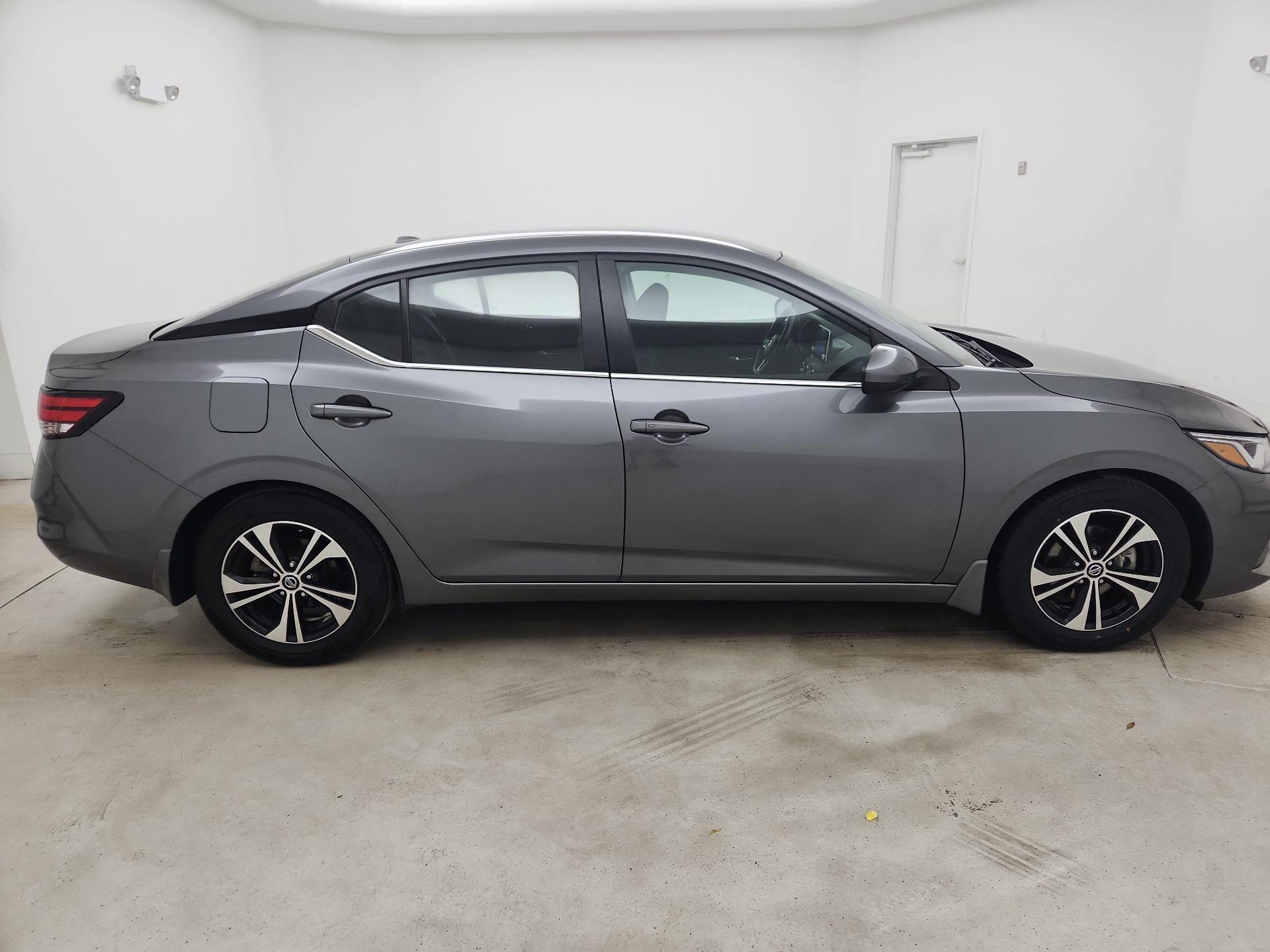 Thumbnail: 2022 Nissan Sentra - 4