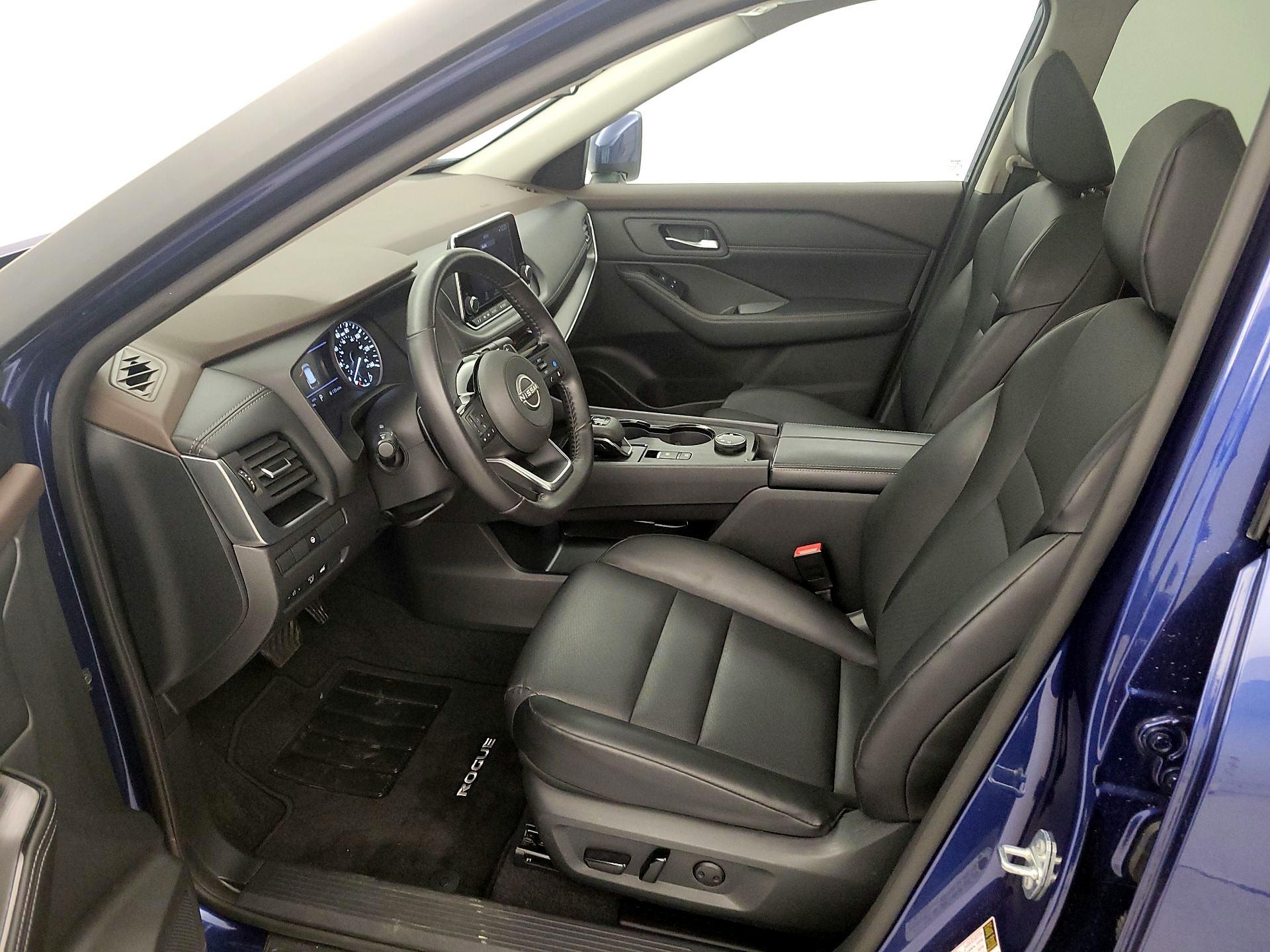 Thumbnail: 2023 Nissan Rogue - 11