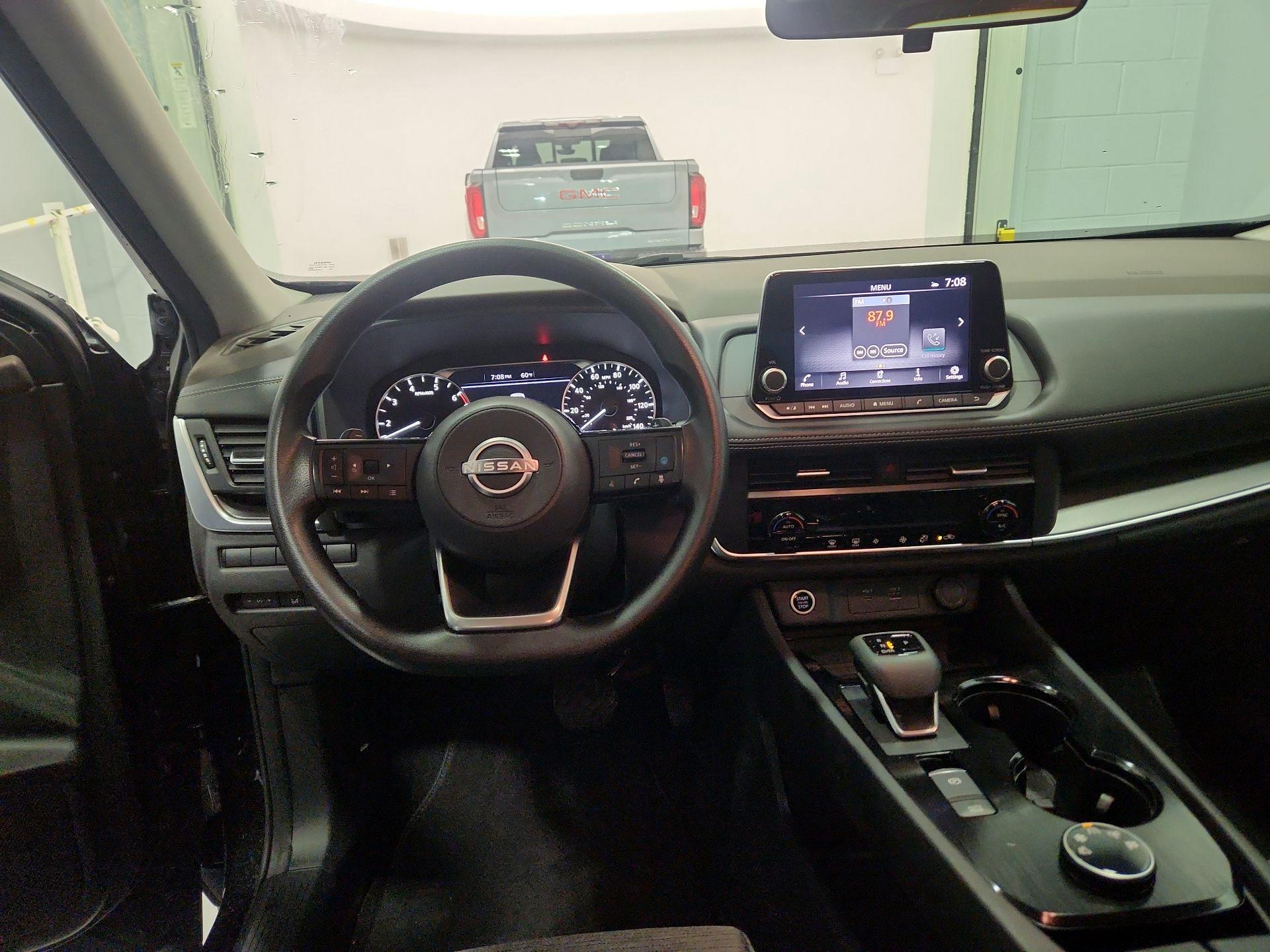 Thumbnail: 2023 Nissan Rogue - 9