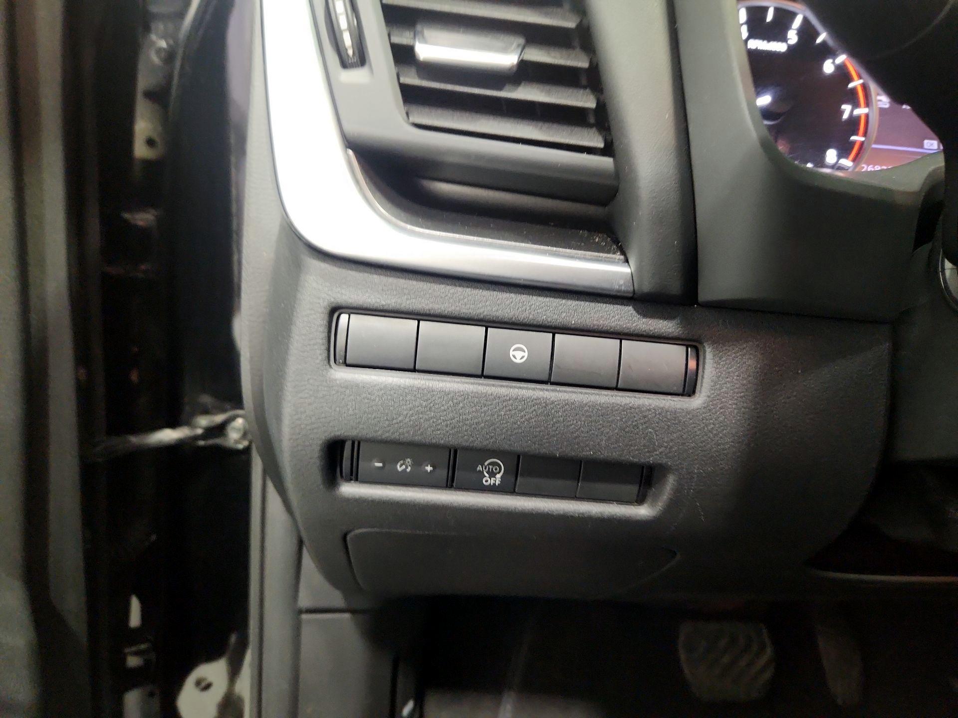 Thumbnail: 2023 Nissan Rogue - 13