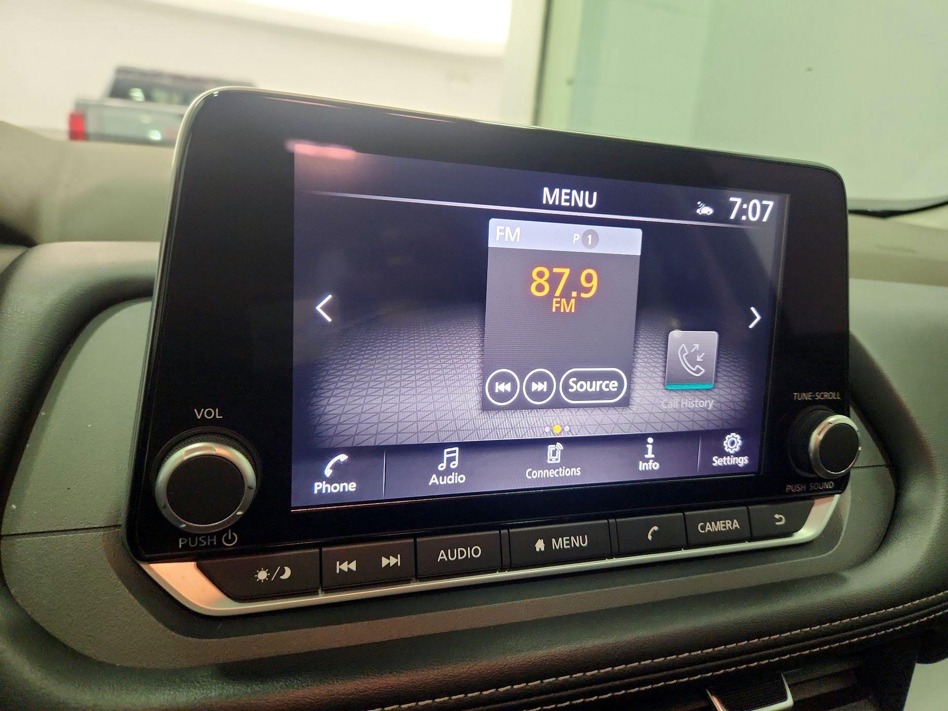 Thumbnail: 2023 Nissan Rogue - 15