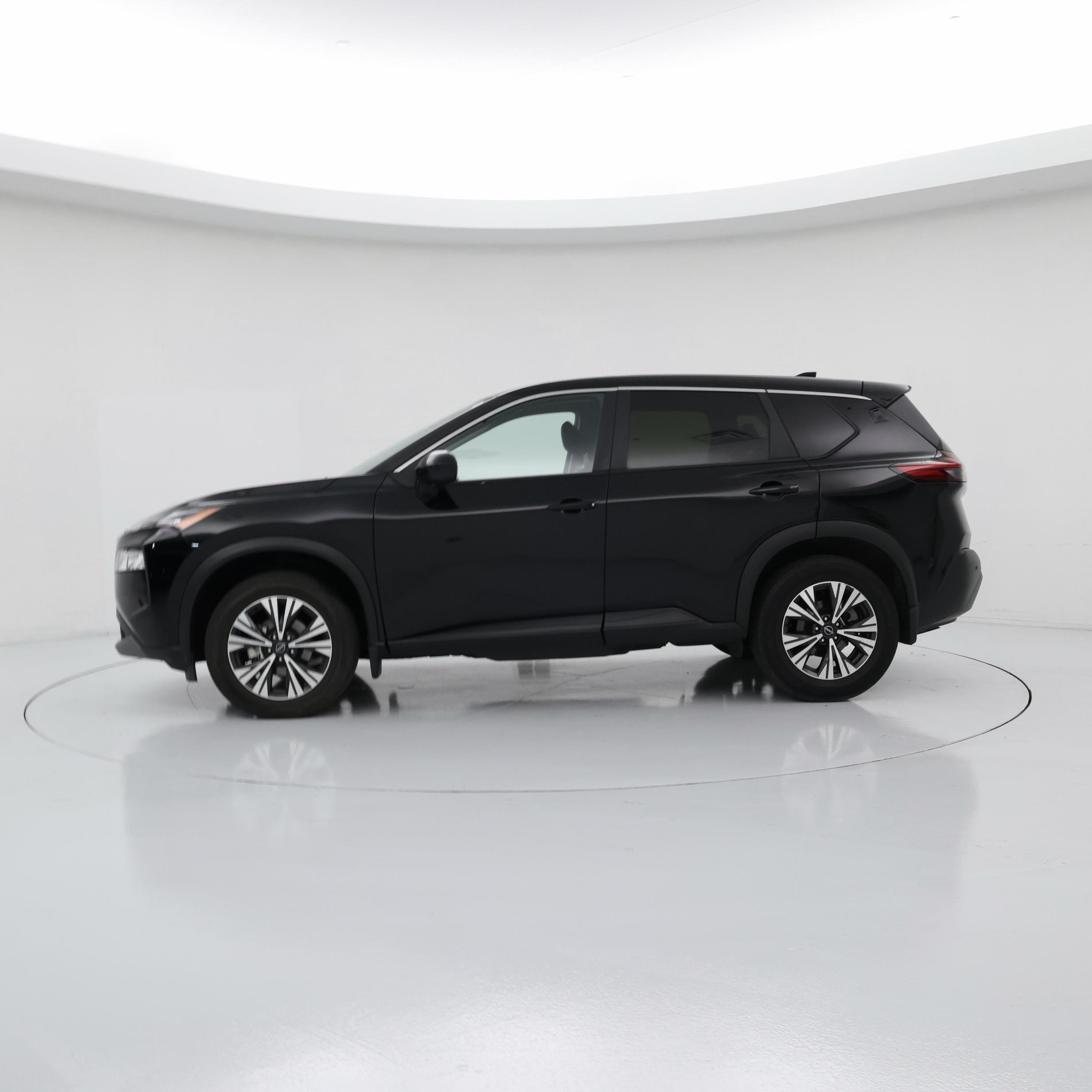 Thumbnail: 2023 Nissan Rogue - 3