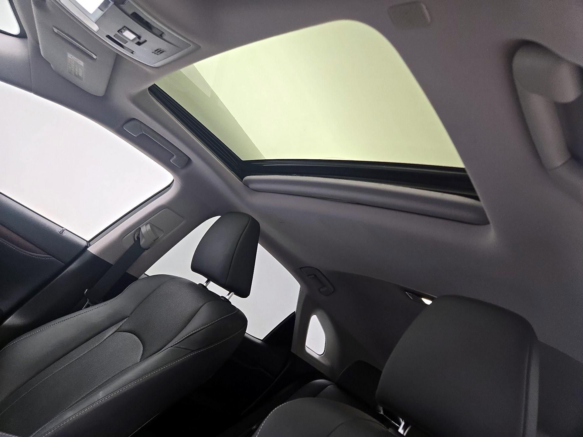 Thumbnail: 2021 Lexus RX - 20