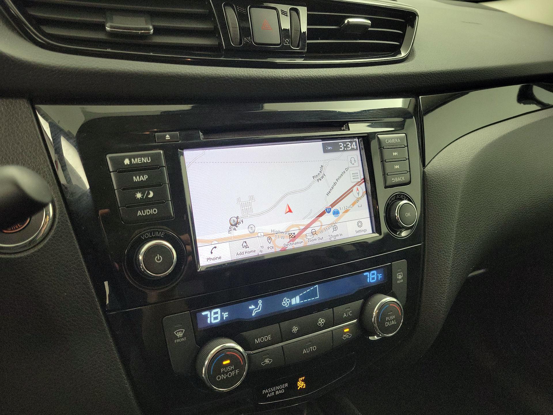 Thumbnail: 2022 Nissan Rogue Sport - 14