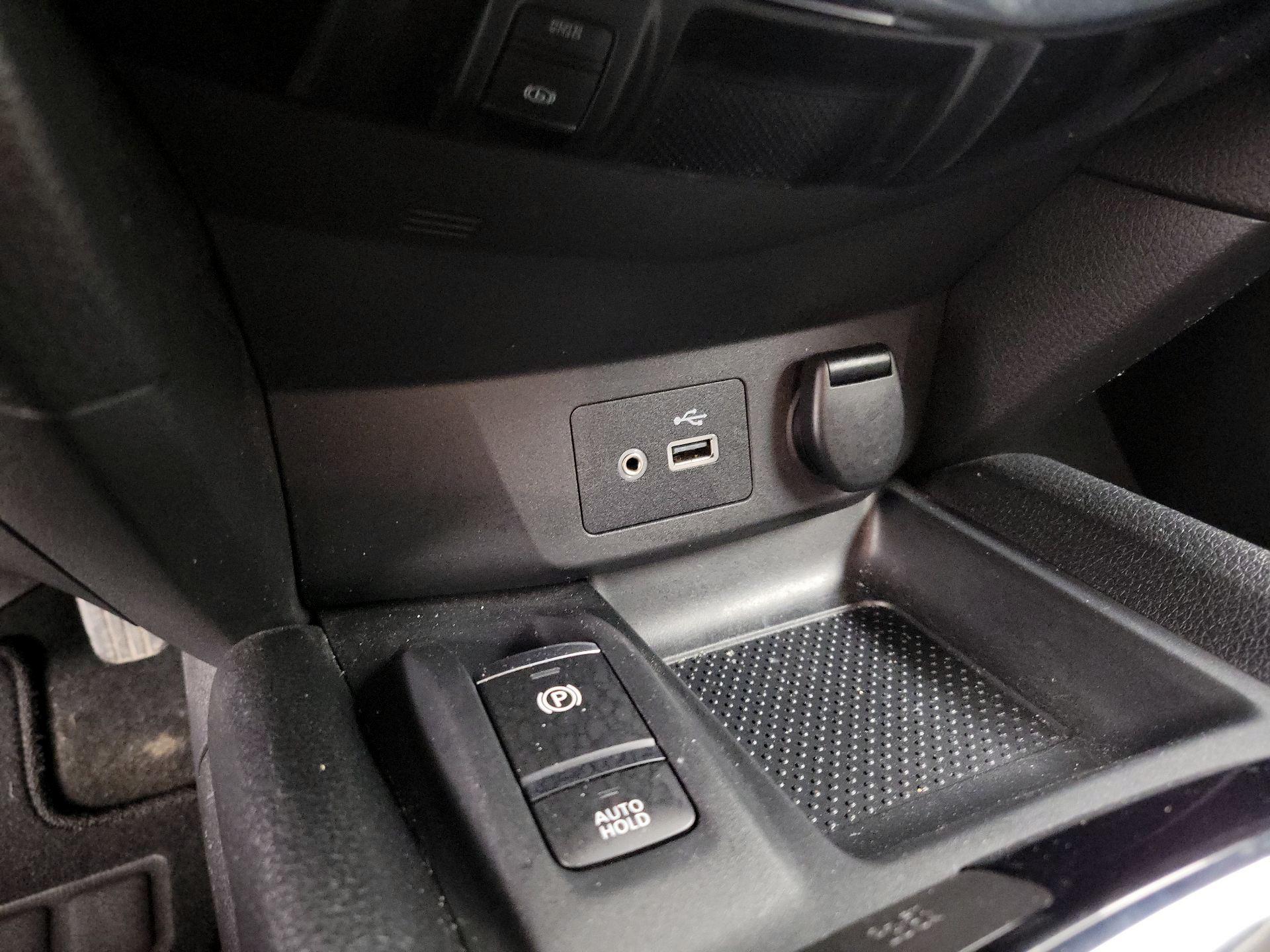 Thumbnail: 2022 Nissan Rogue Sport - 19