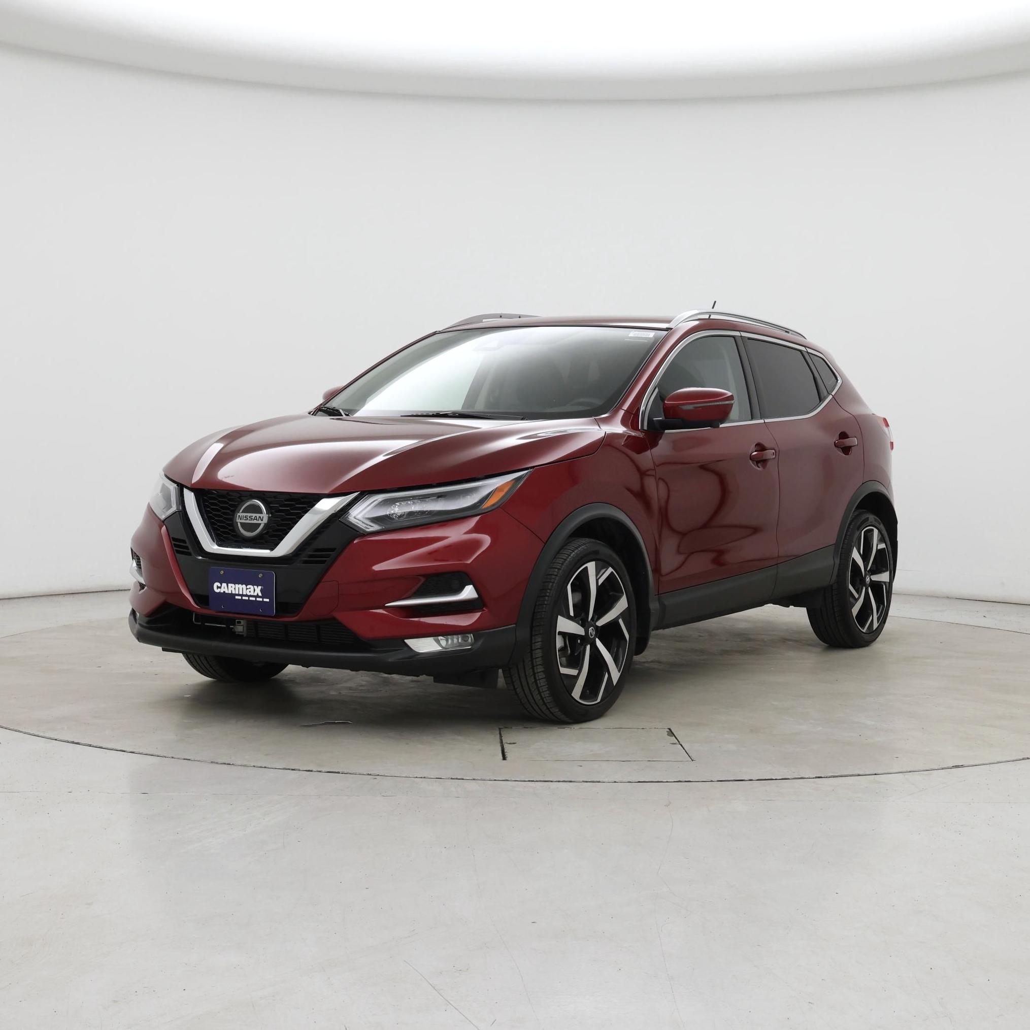 Thumbnail: 2022 Nissan Rogue Sport - 4