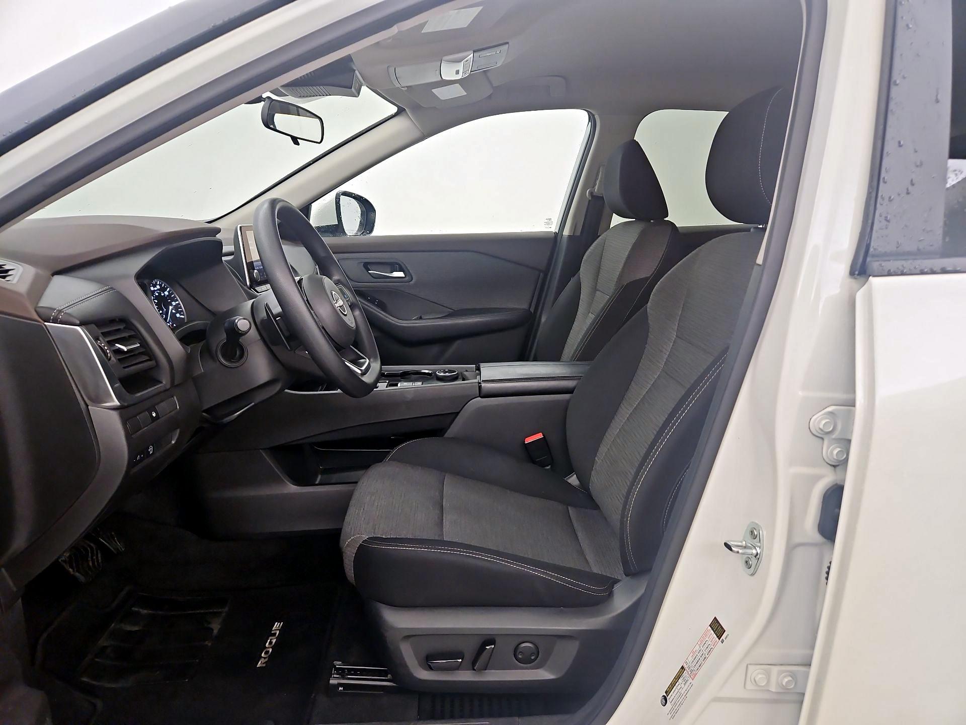 Thumbnail: 2023 Nissan Rogue - 11