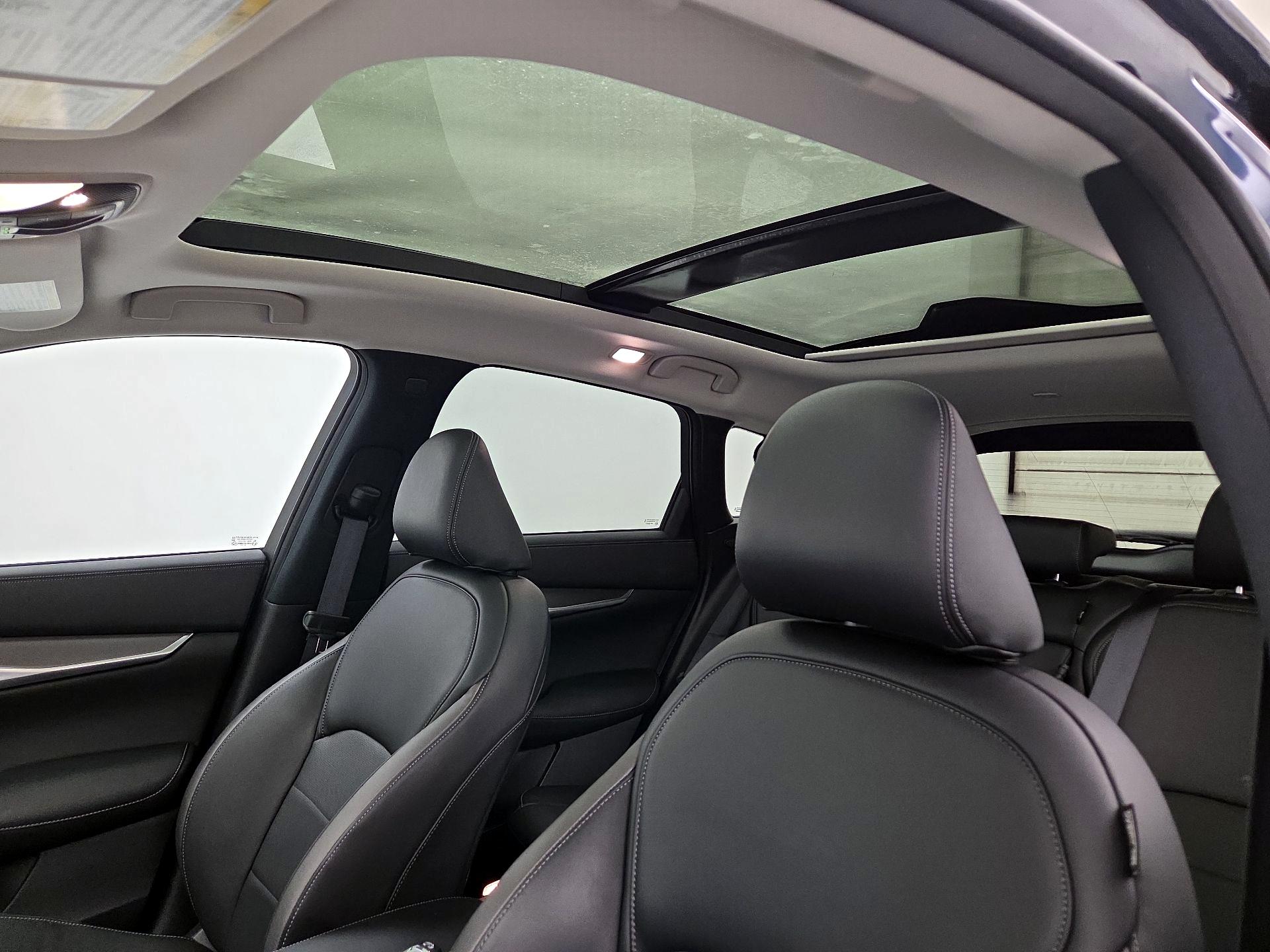 Thumbnail: 2023 INFINITI QX50 - 19