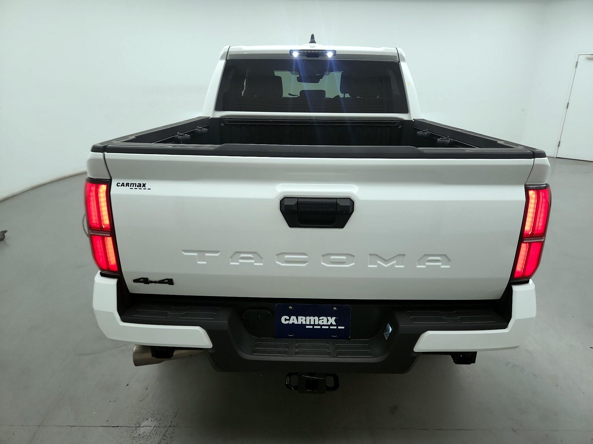 Thumbnail: 2025 Toyota Tacoma - 17