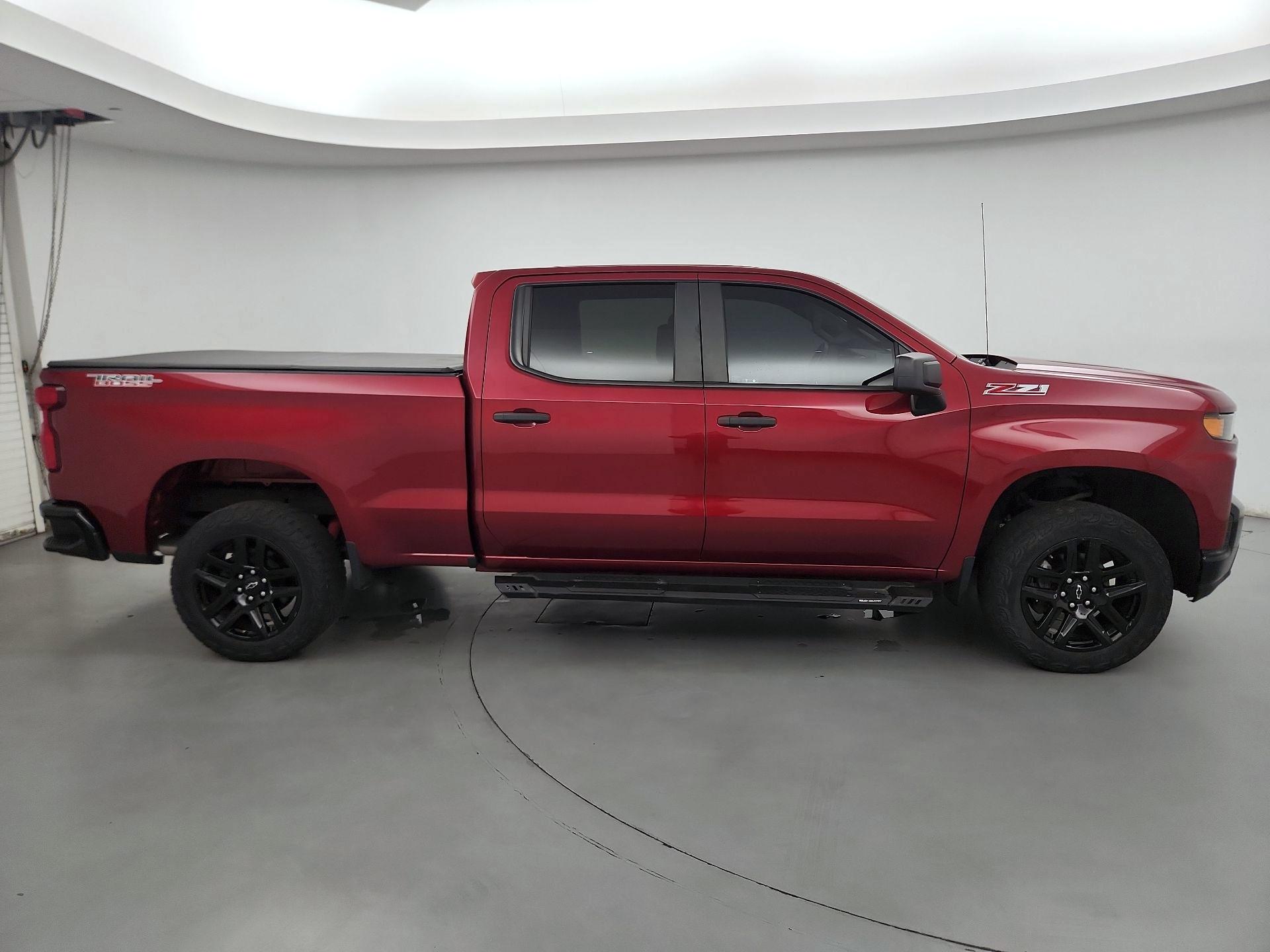 Thumbnail: 2021 Chevrolet Silverado 1500 - 4