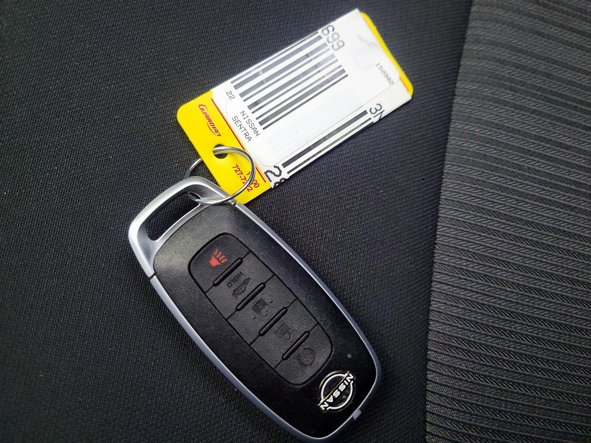 Thumbnail: 2022 Nissan Sentra - 20