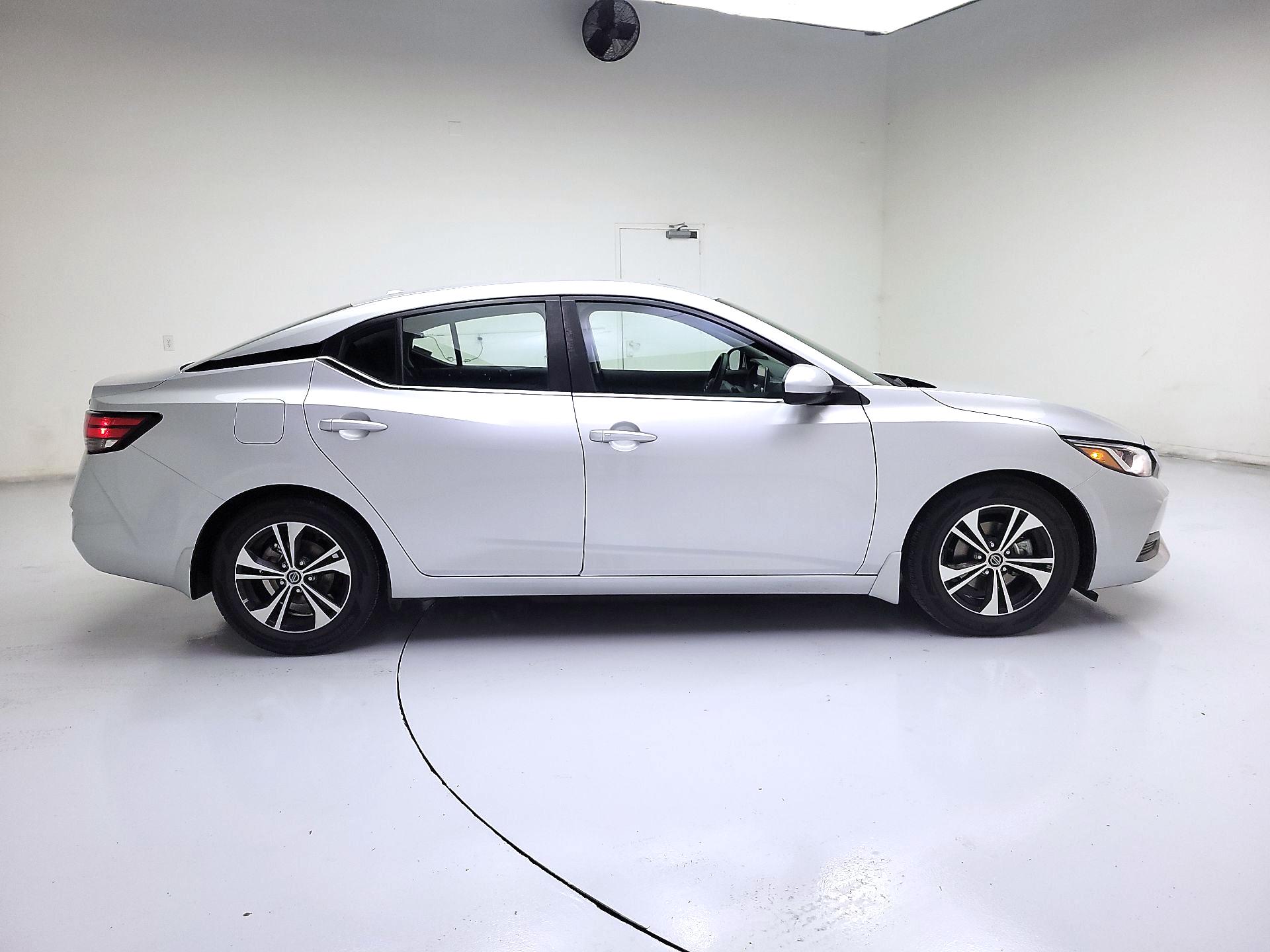 Thumbnail: 2022 Nissan Sentra - 4