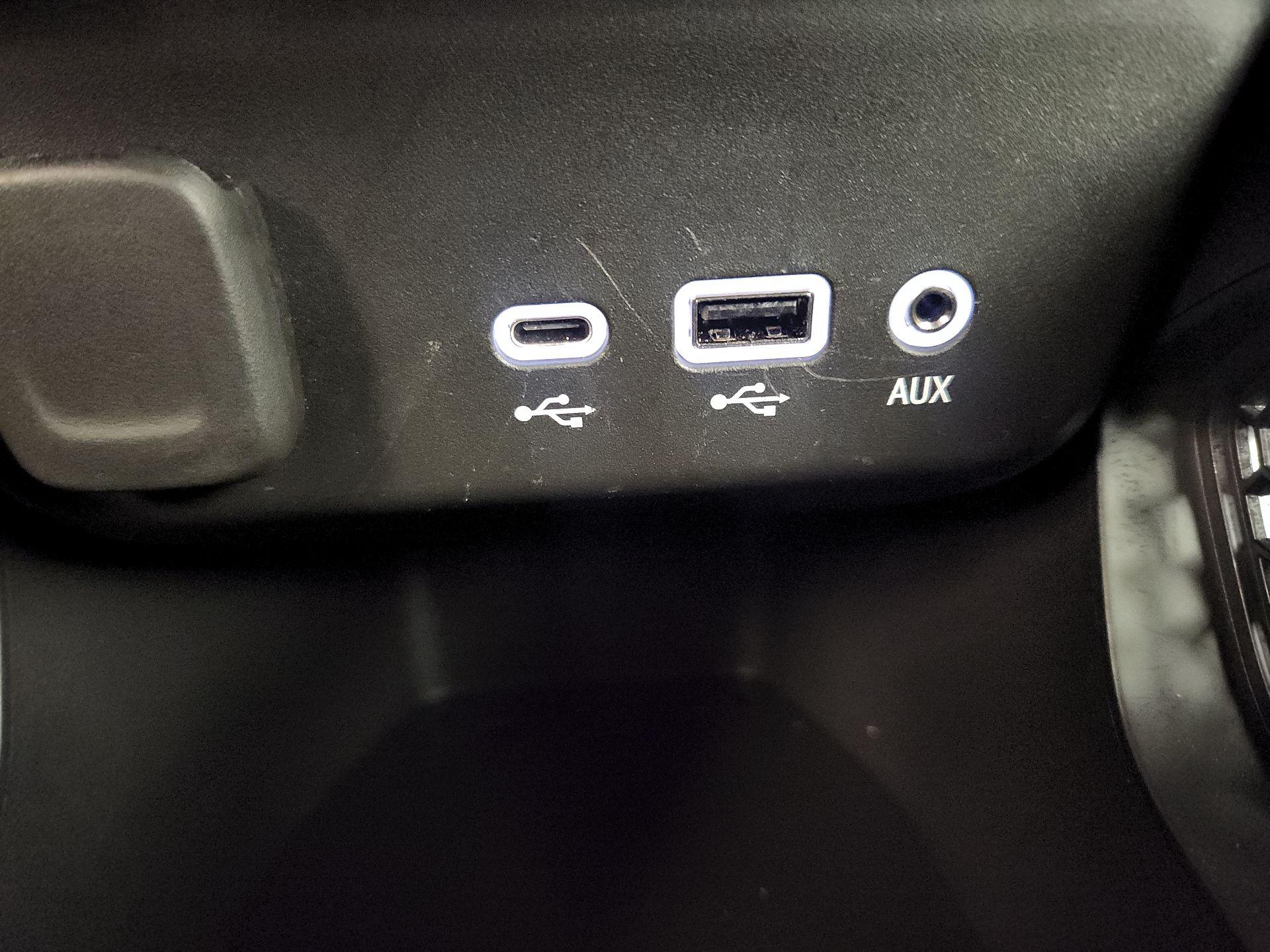 Thumbnail: 2023 Chevrolet TrailBlazer - 15