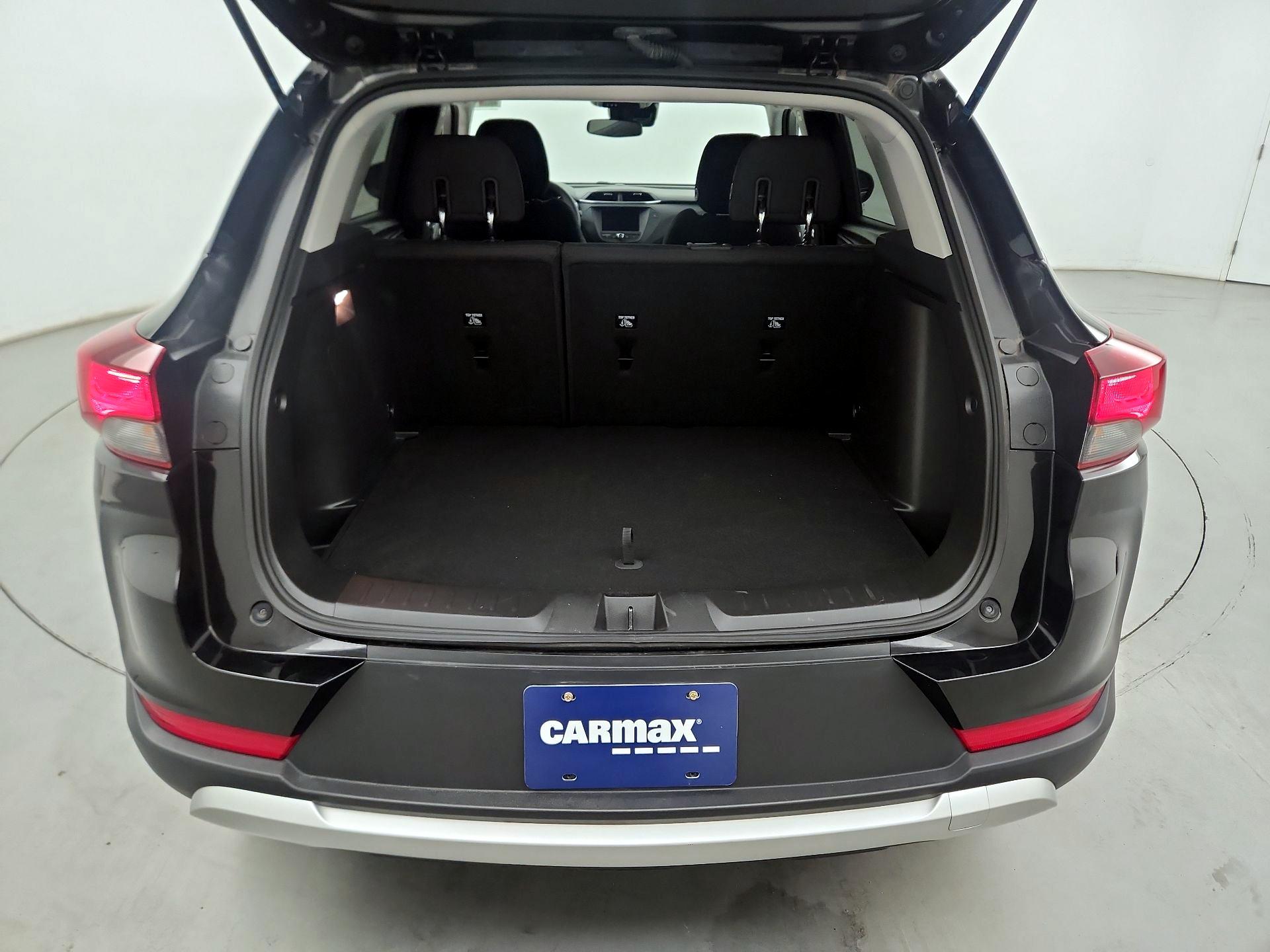 Thumbnail: 2023 Chevrolet TrailBlazer - 17