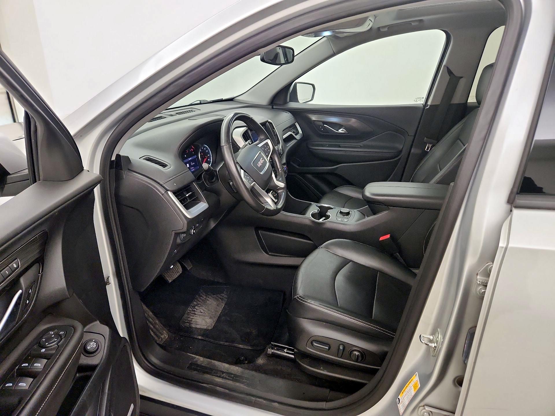 Thumbnail: 2022 GMC Terrain - 11