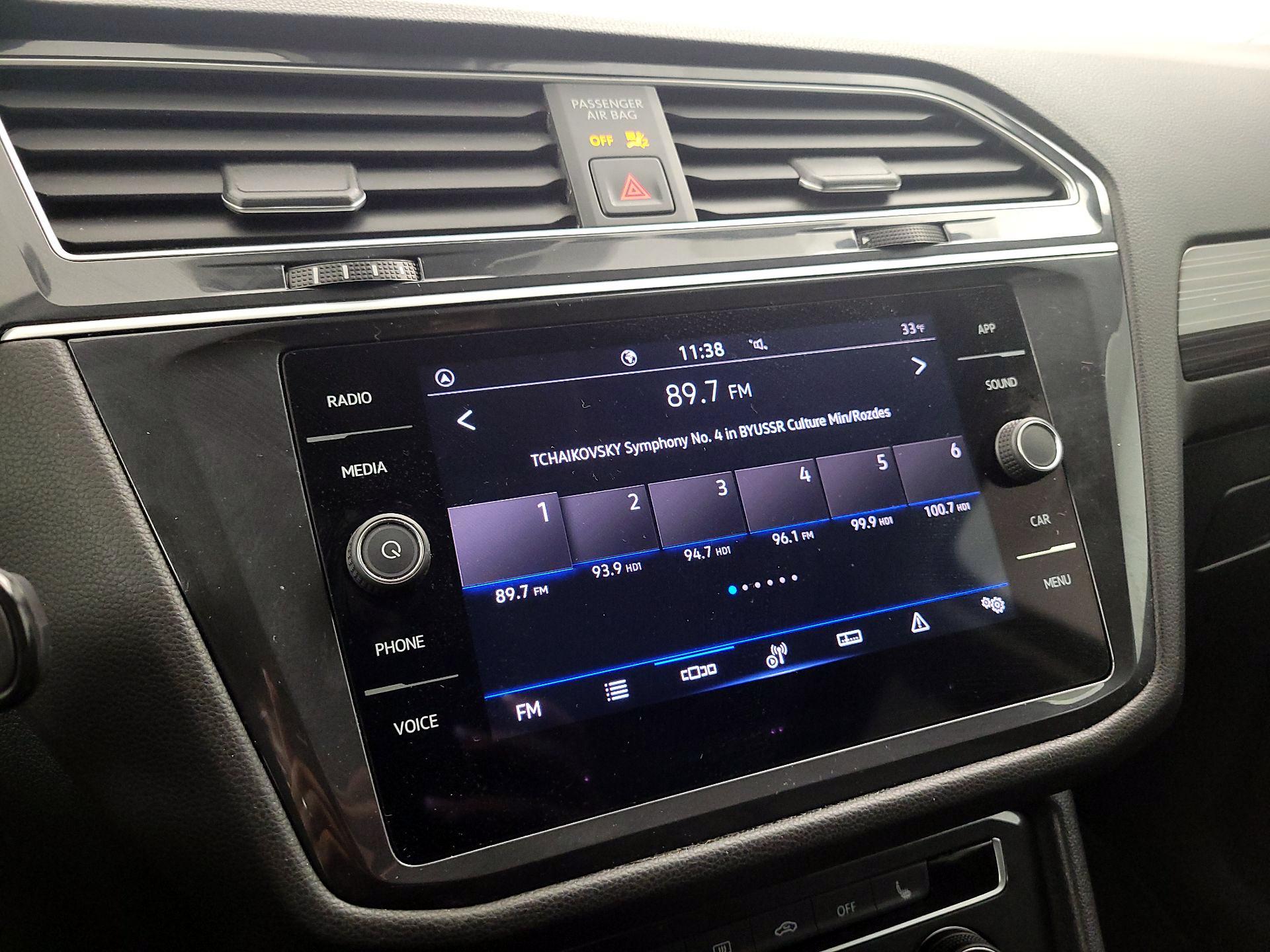 Thumbnail: 2024 Volkswagen Tiguan - 15