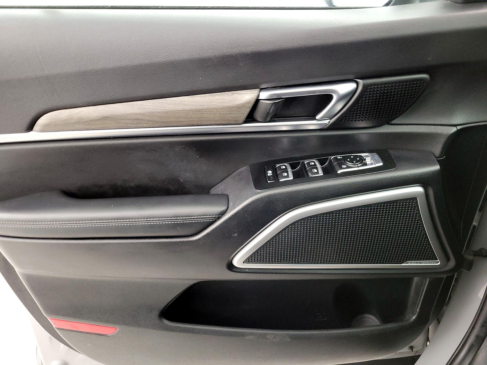 Thumbnail: 2022 Kia Telluride - 12