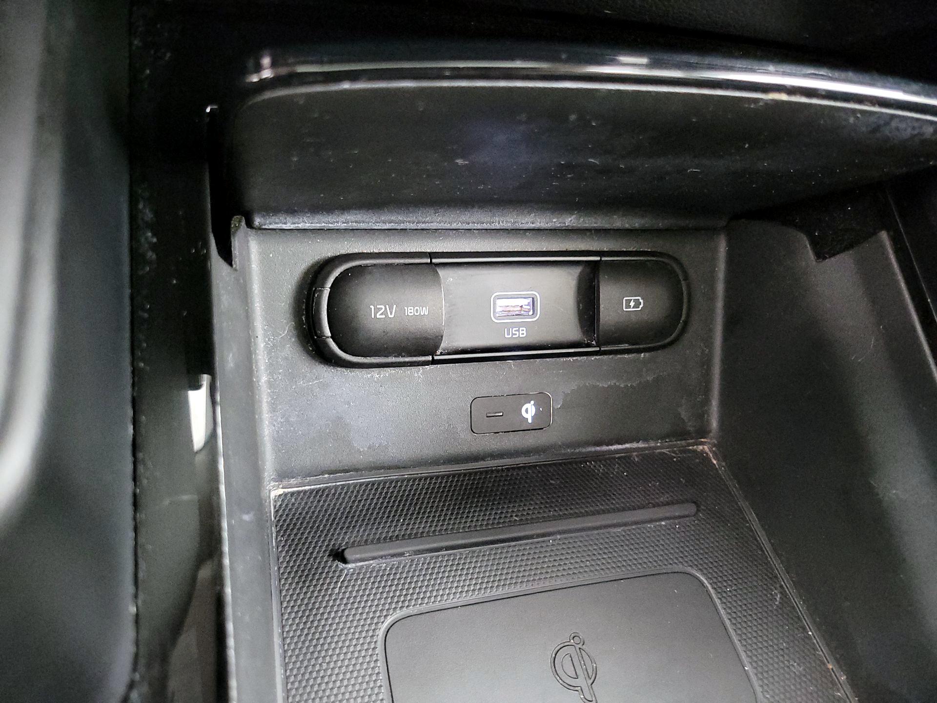 Thumbnail: 2022 Kia Telluride - 19