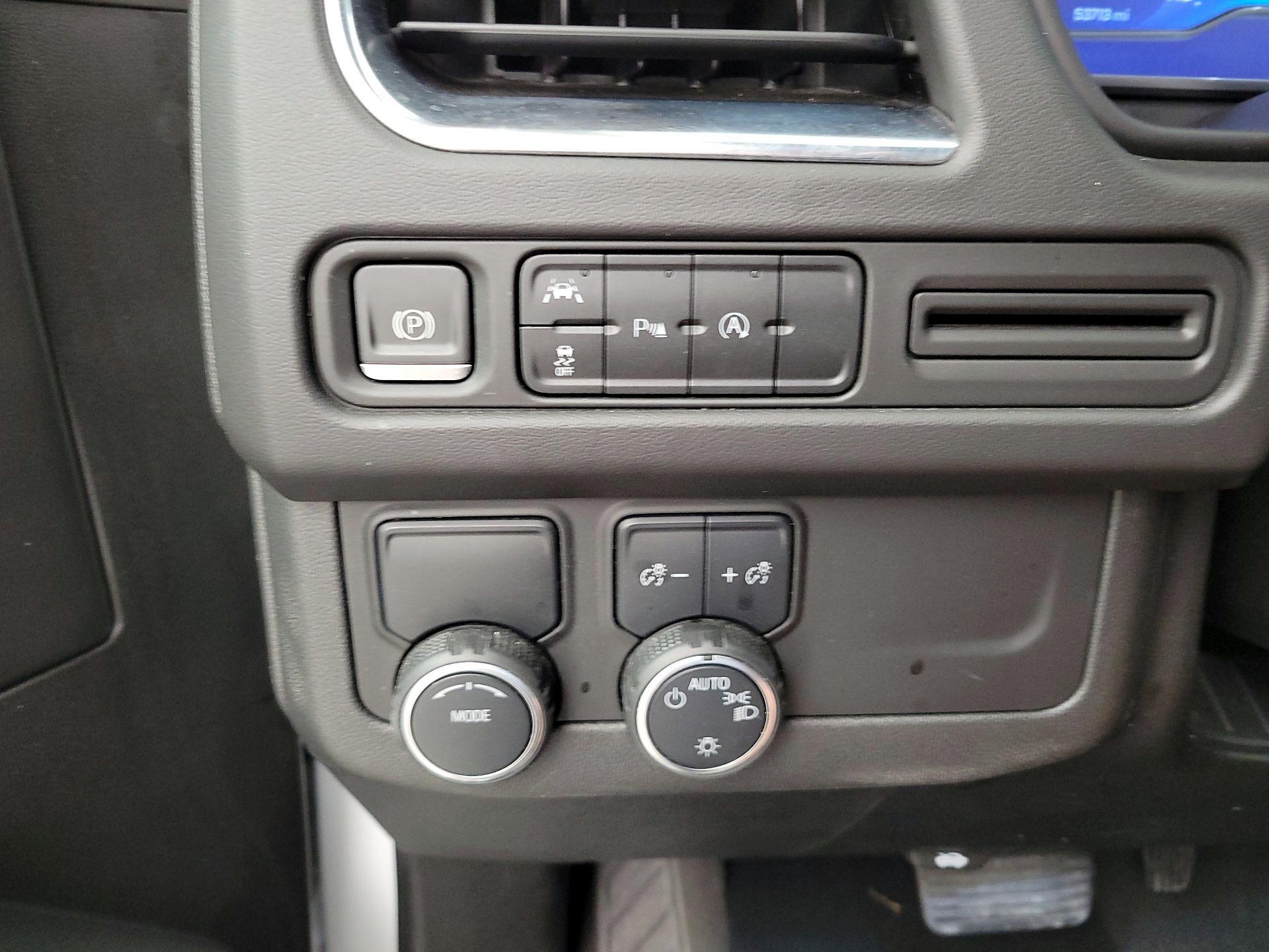 Thumbnail: 2023 Chevrolet Suburban - 13