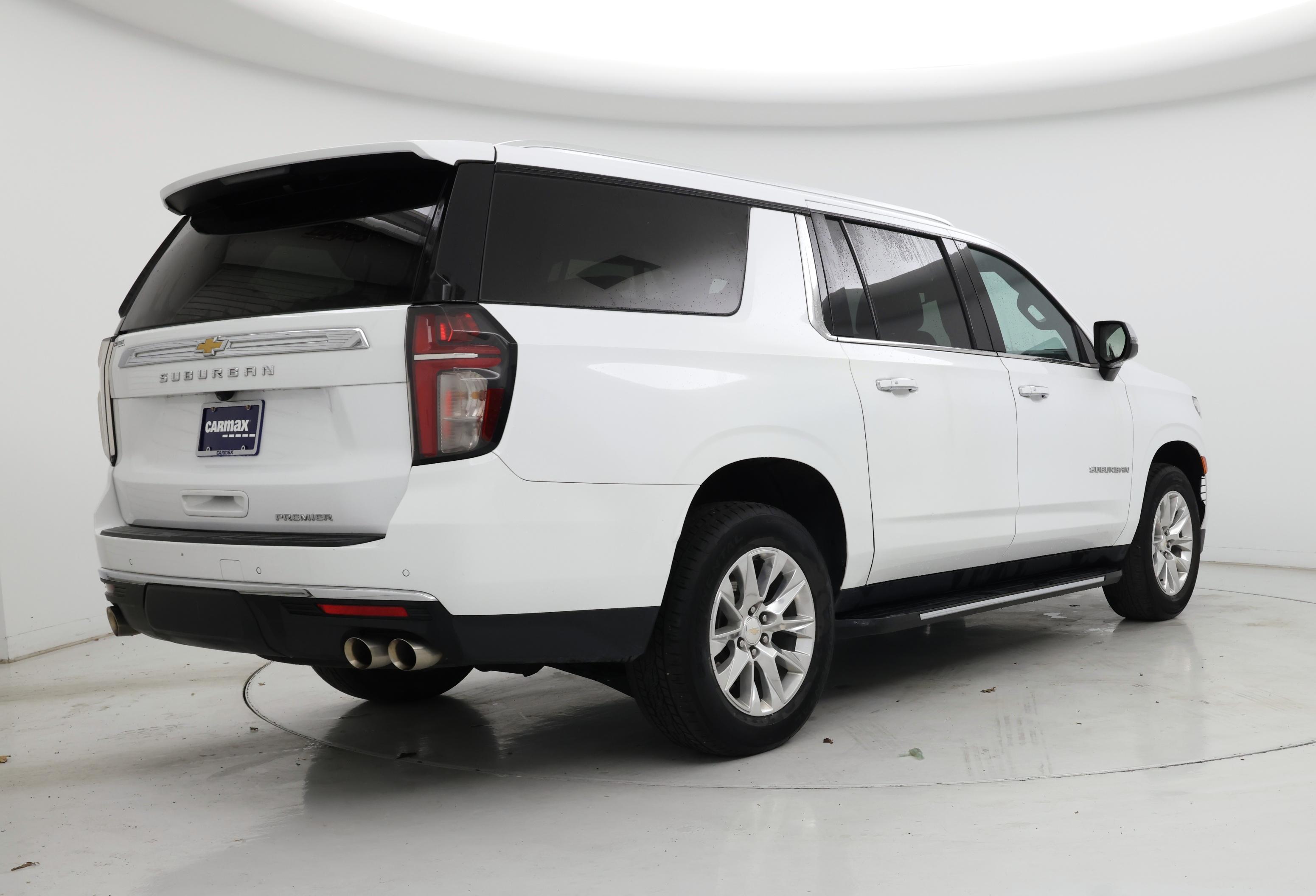 Thumbnail: 2023 Chevrolet Suburban - 8