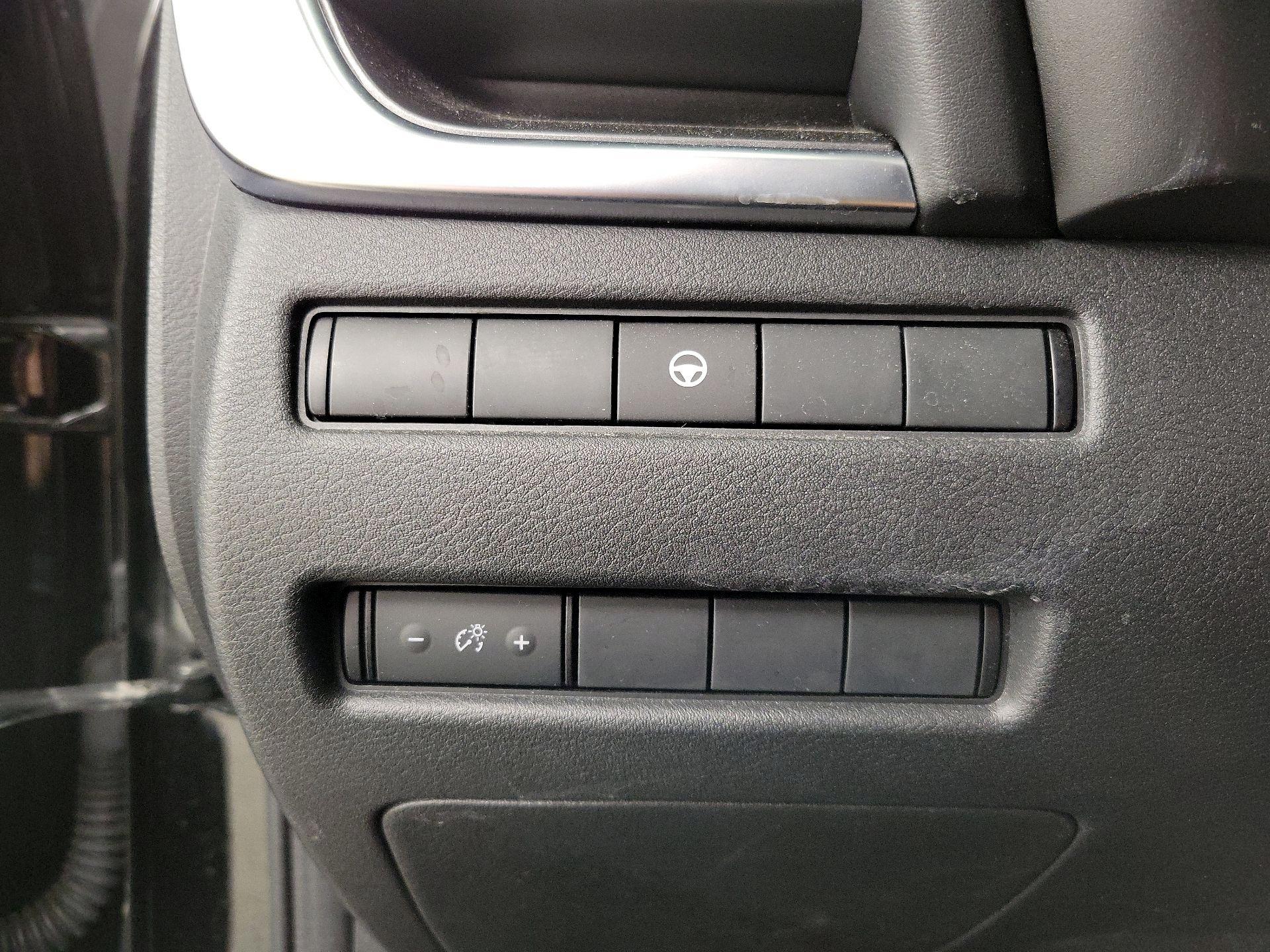 Thumbnail: 2023 Nissan Rogue - 13