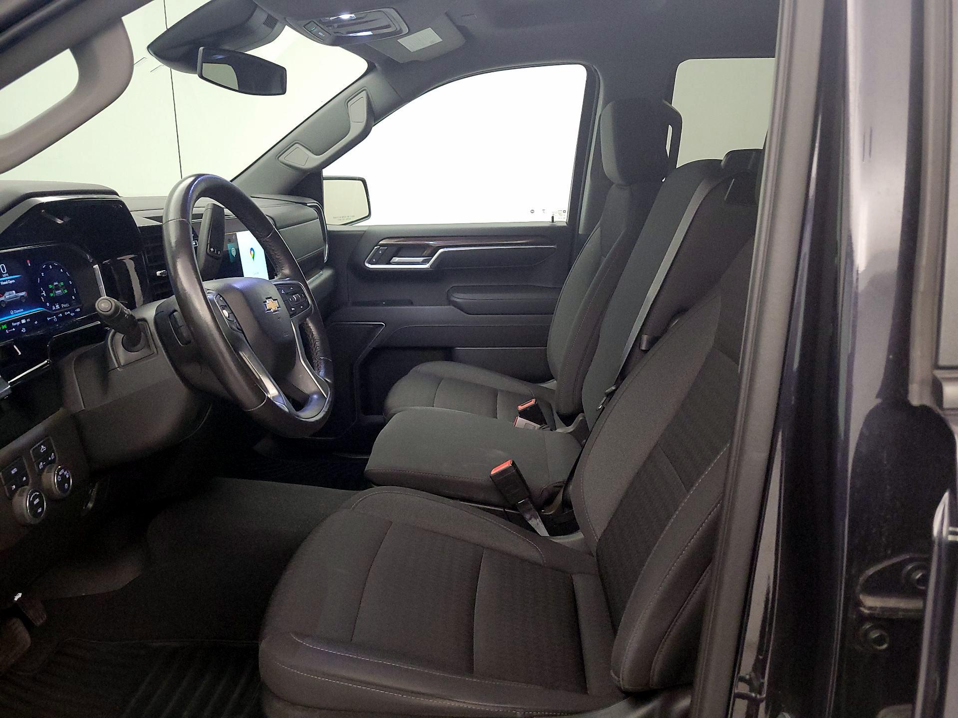 Thumbnail: 2022 Chevrolet Silverado 1500 - 11