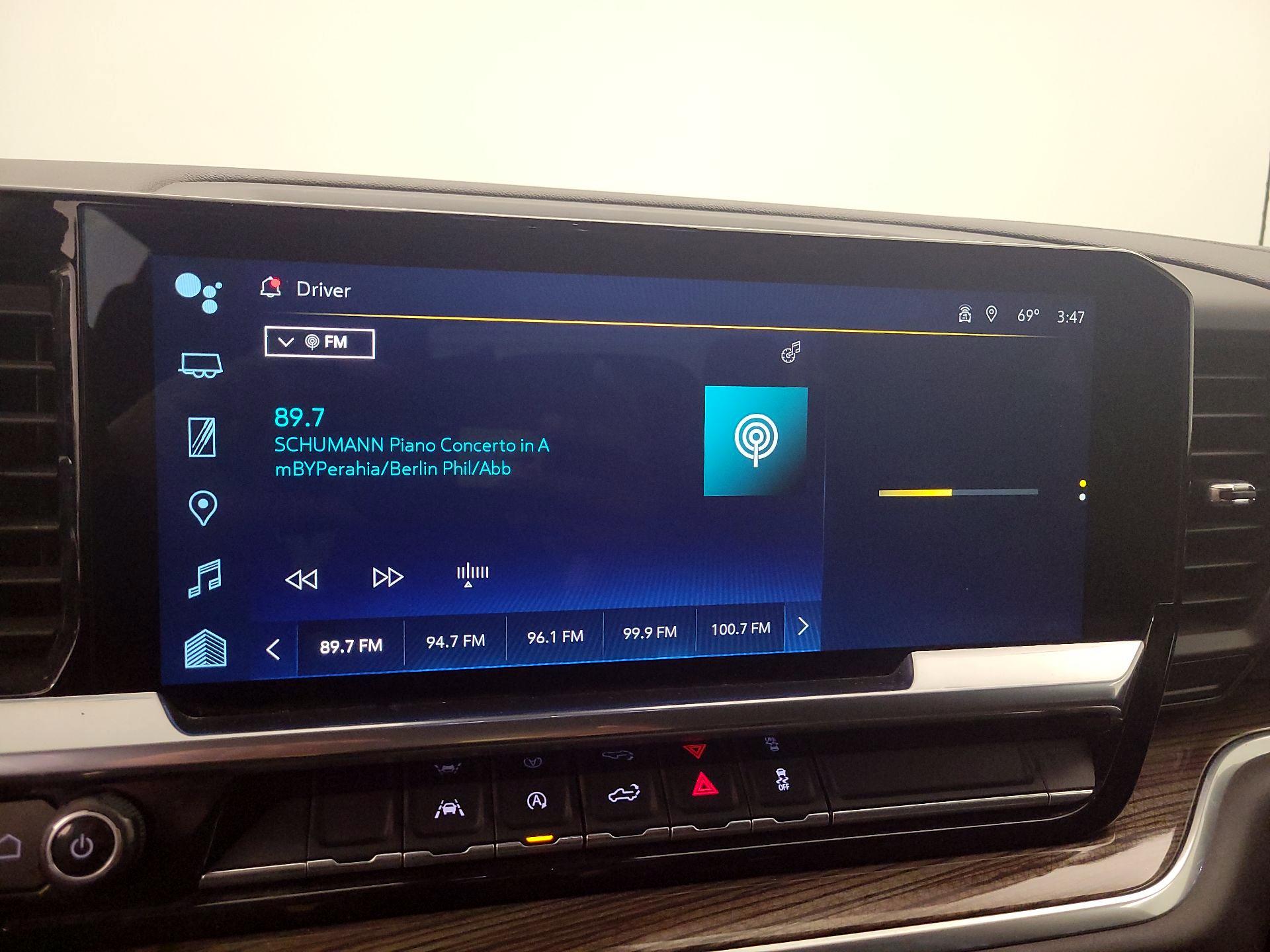 Thumbnail: 2022 Chevrolet Silverado 1500 - 15