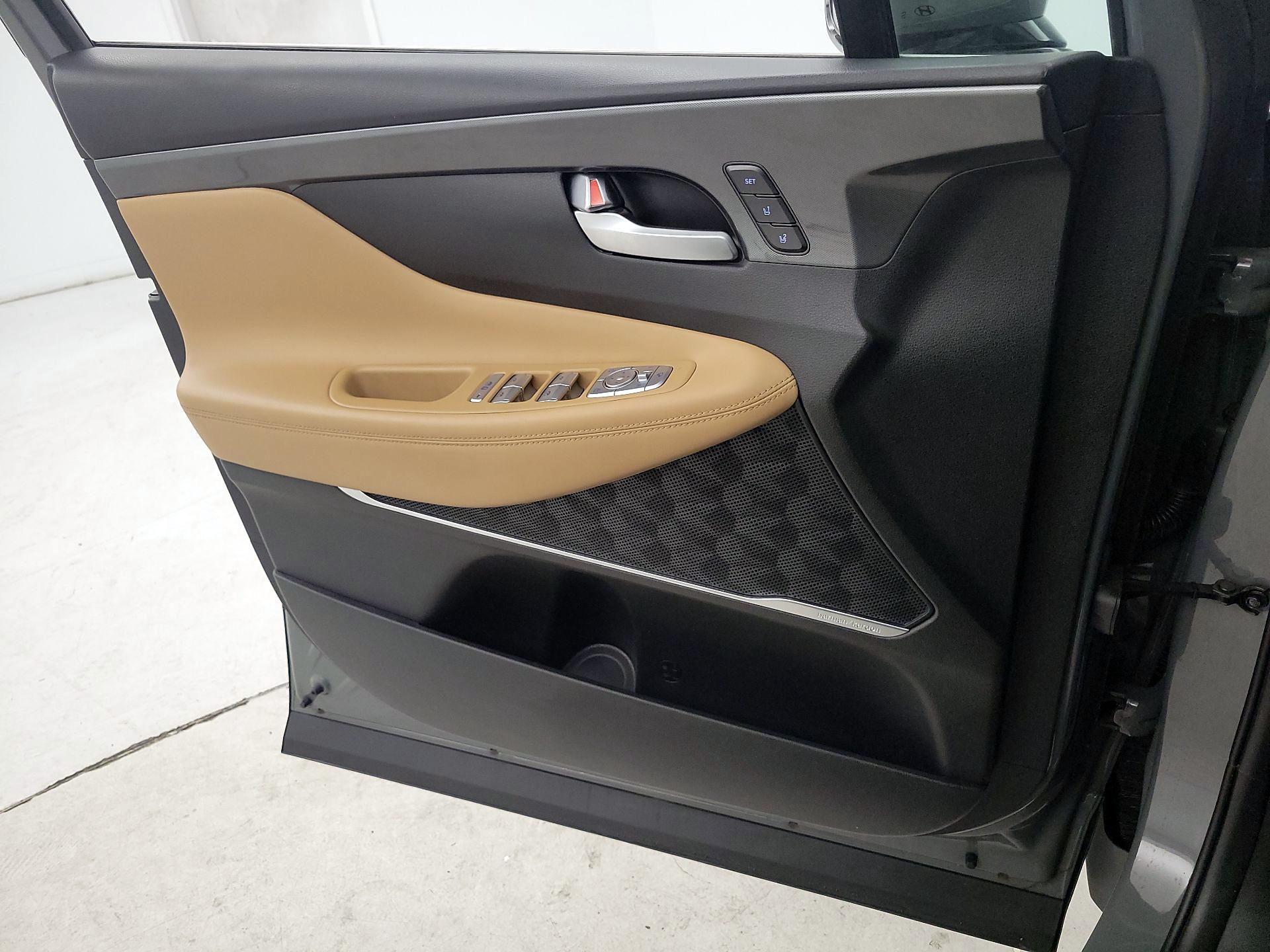 Thumbnail: 2023 Hyundai Santa Fe - 12