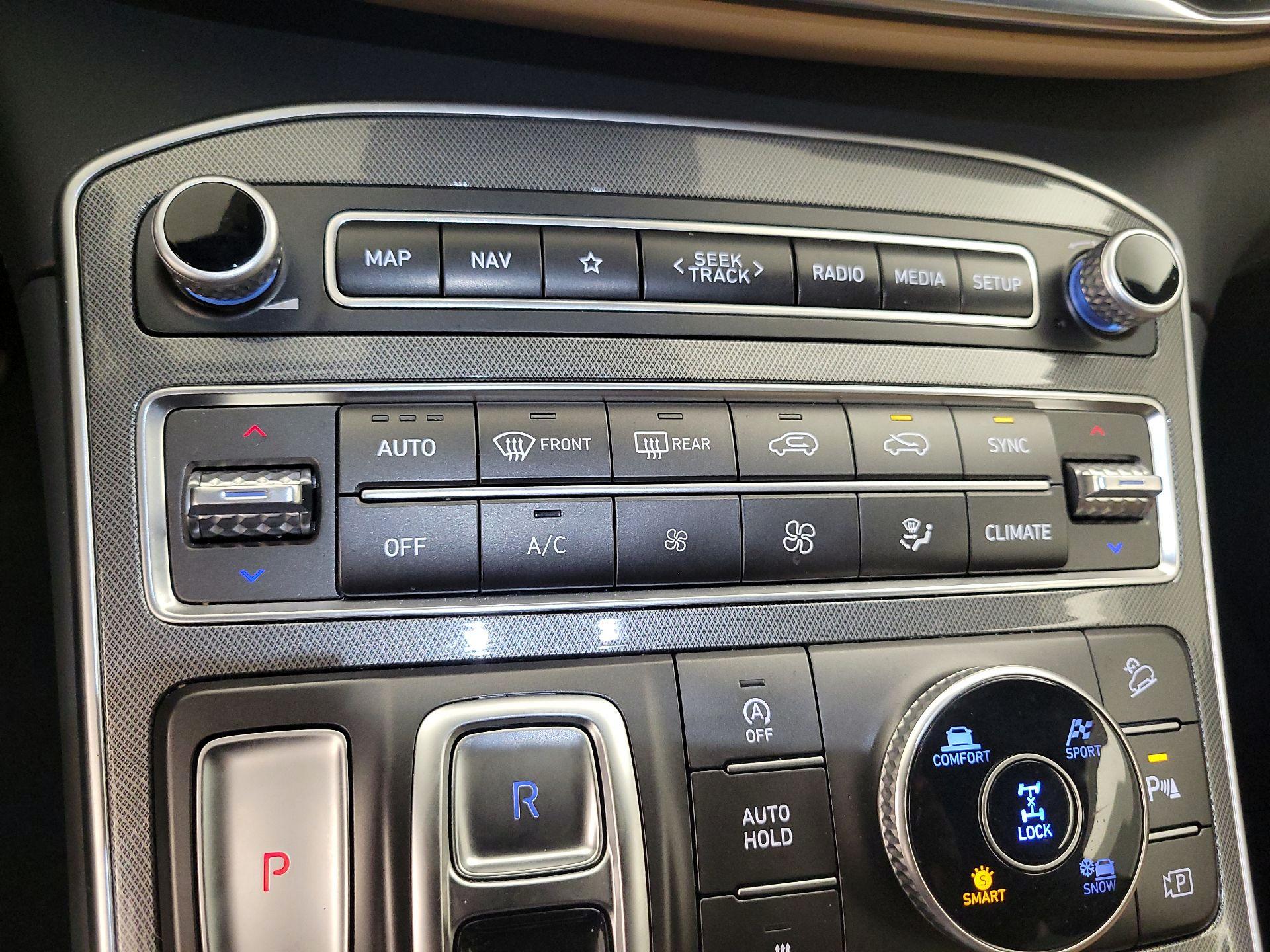 Thumbnail: 2023 Hyundai Santa Fe - 16