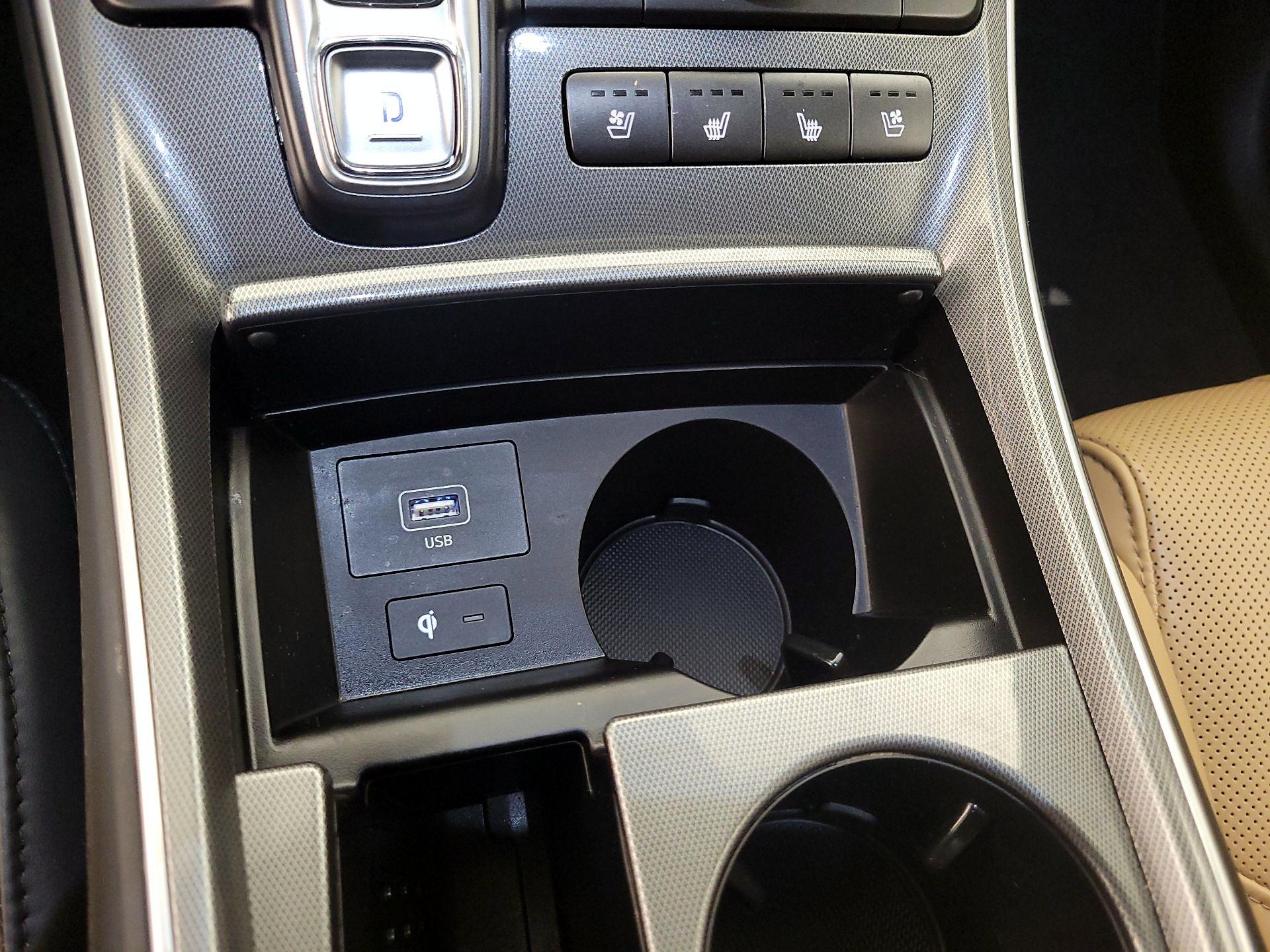 Thumbnail: 2023 Hyundai Santa Fe - 18