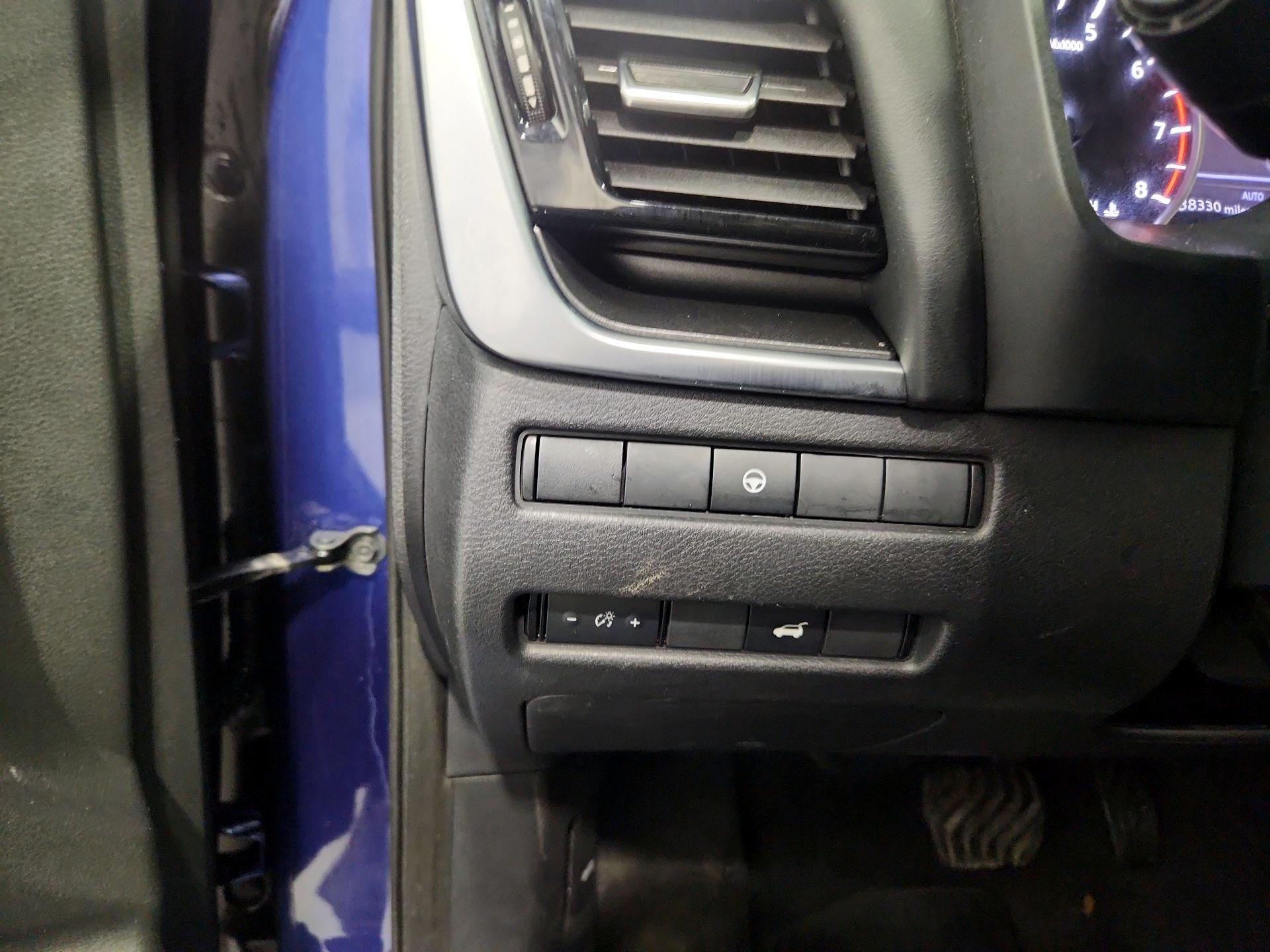 Thumbnail: 2022 Nissan Rogue - 13