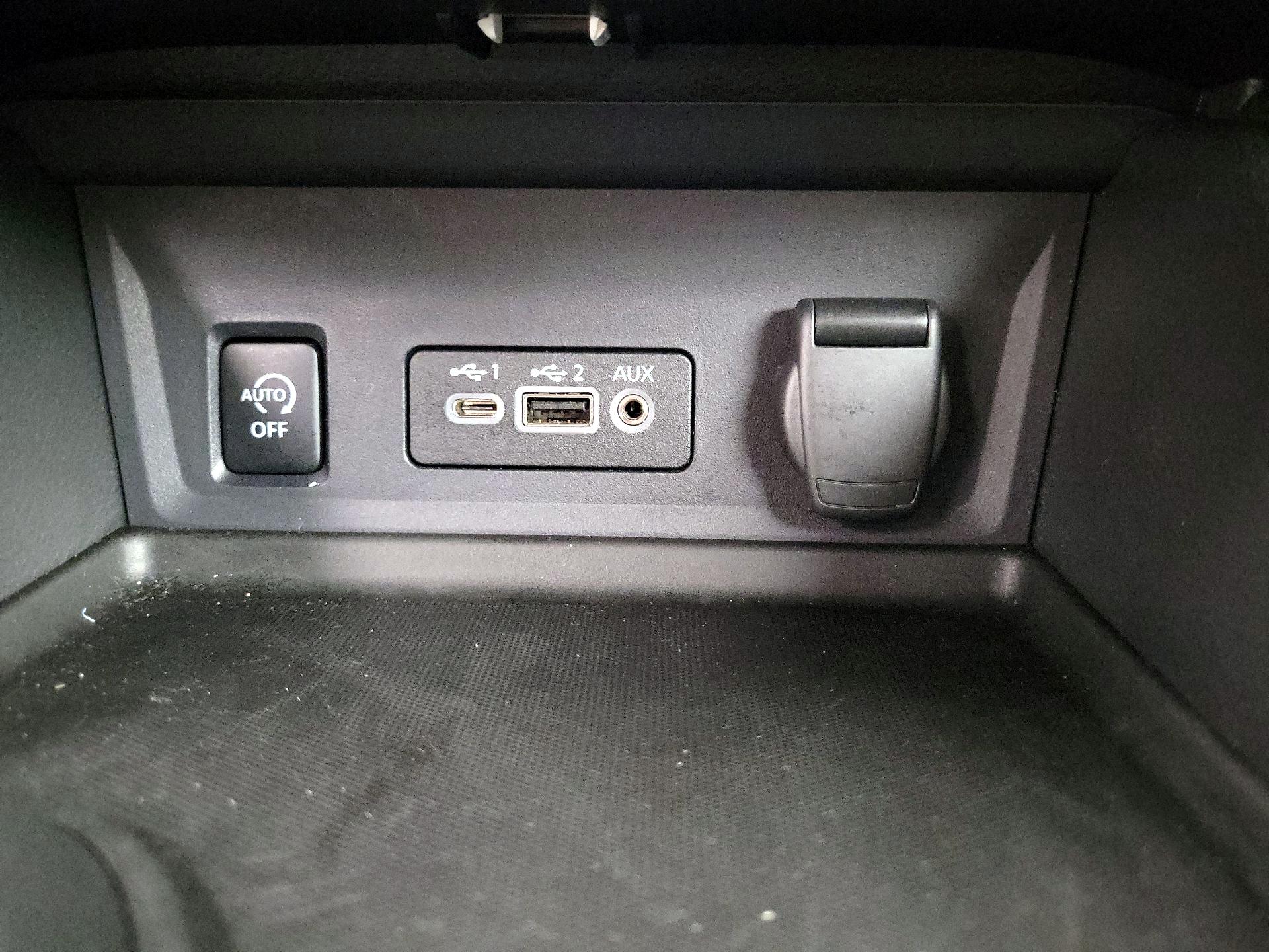 Thumbnail: 2024 Nissan Sentra - 16