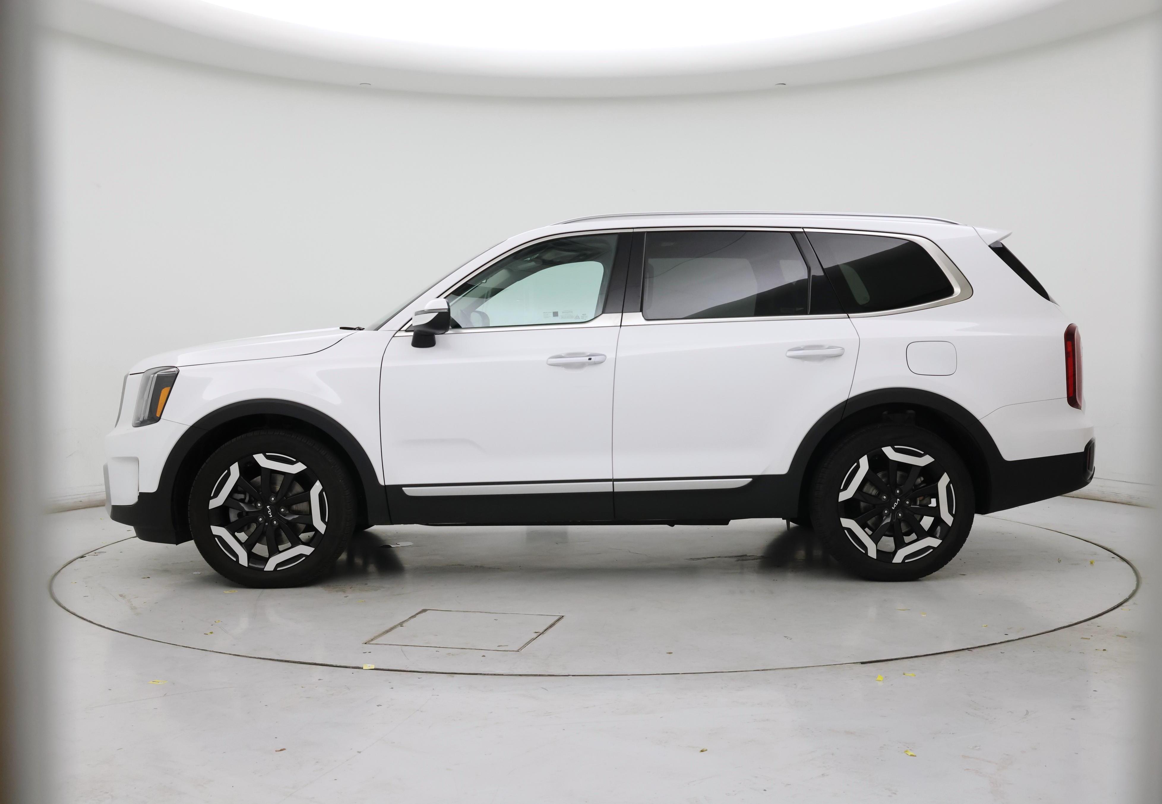Thumbnail: 2025 Kia Telluride - 3