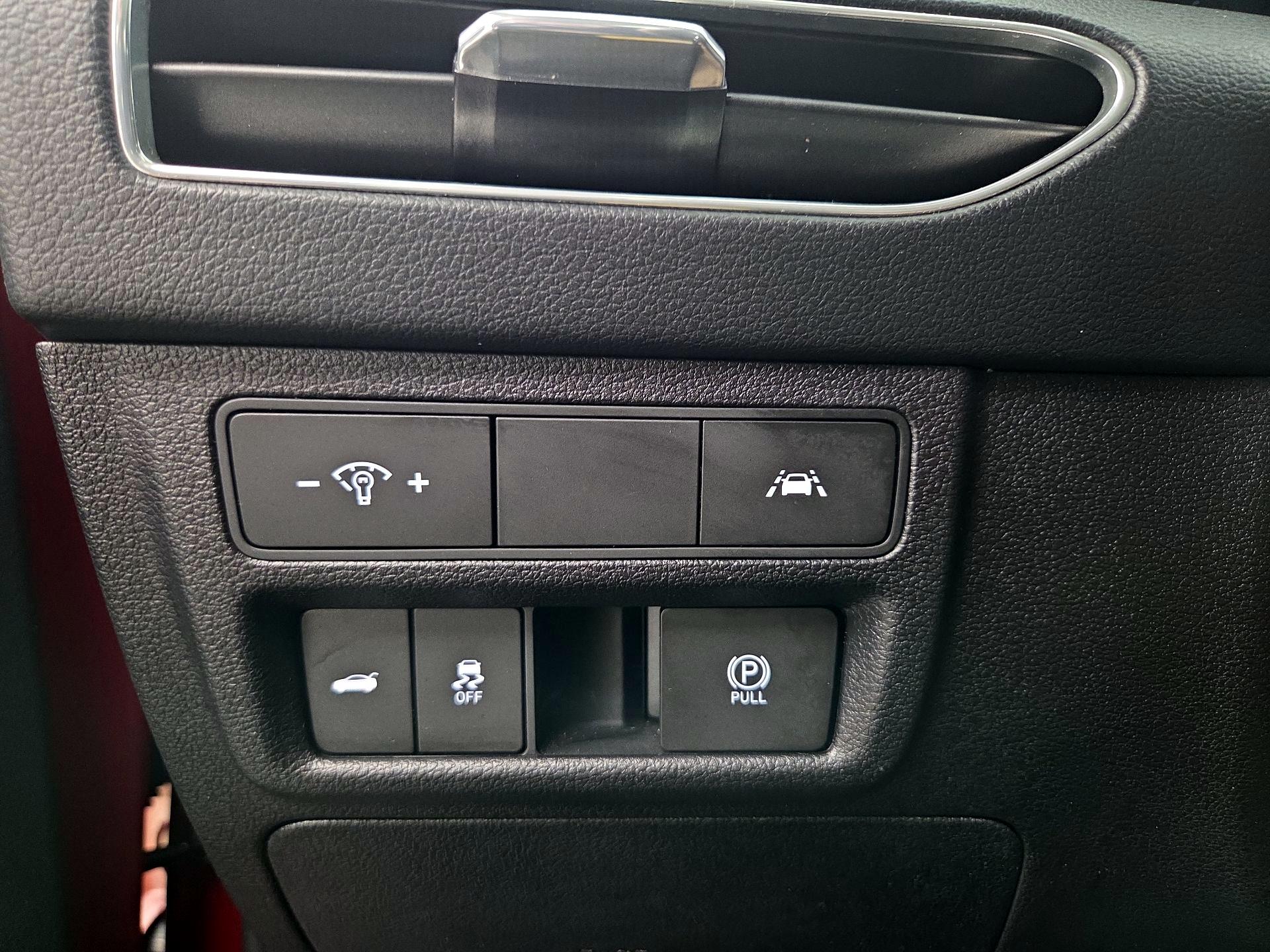 Thumbnail: 2023 Hyundai Sonata - 13